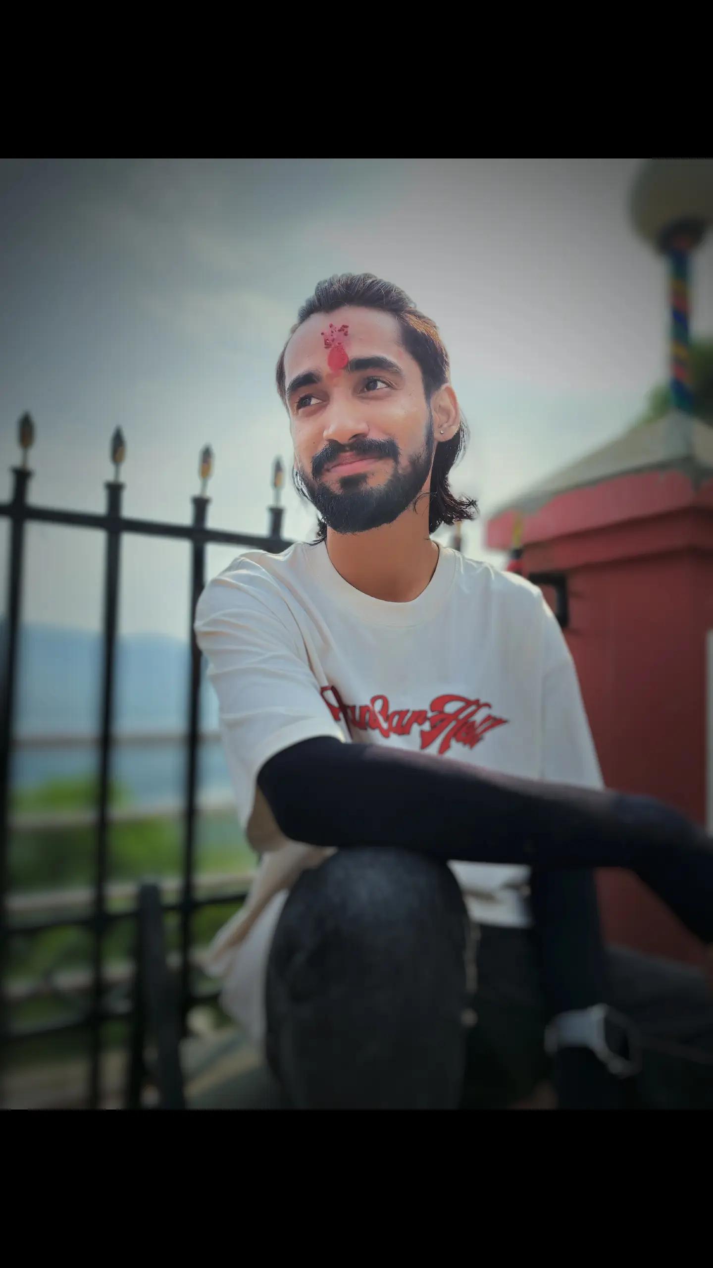 @G—ãǔr̥ä—v☮️🕊️🪈