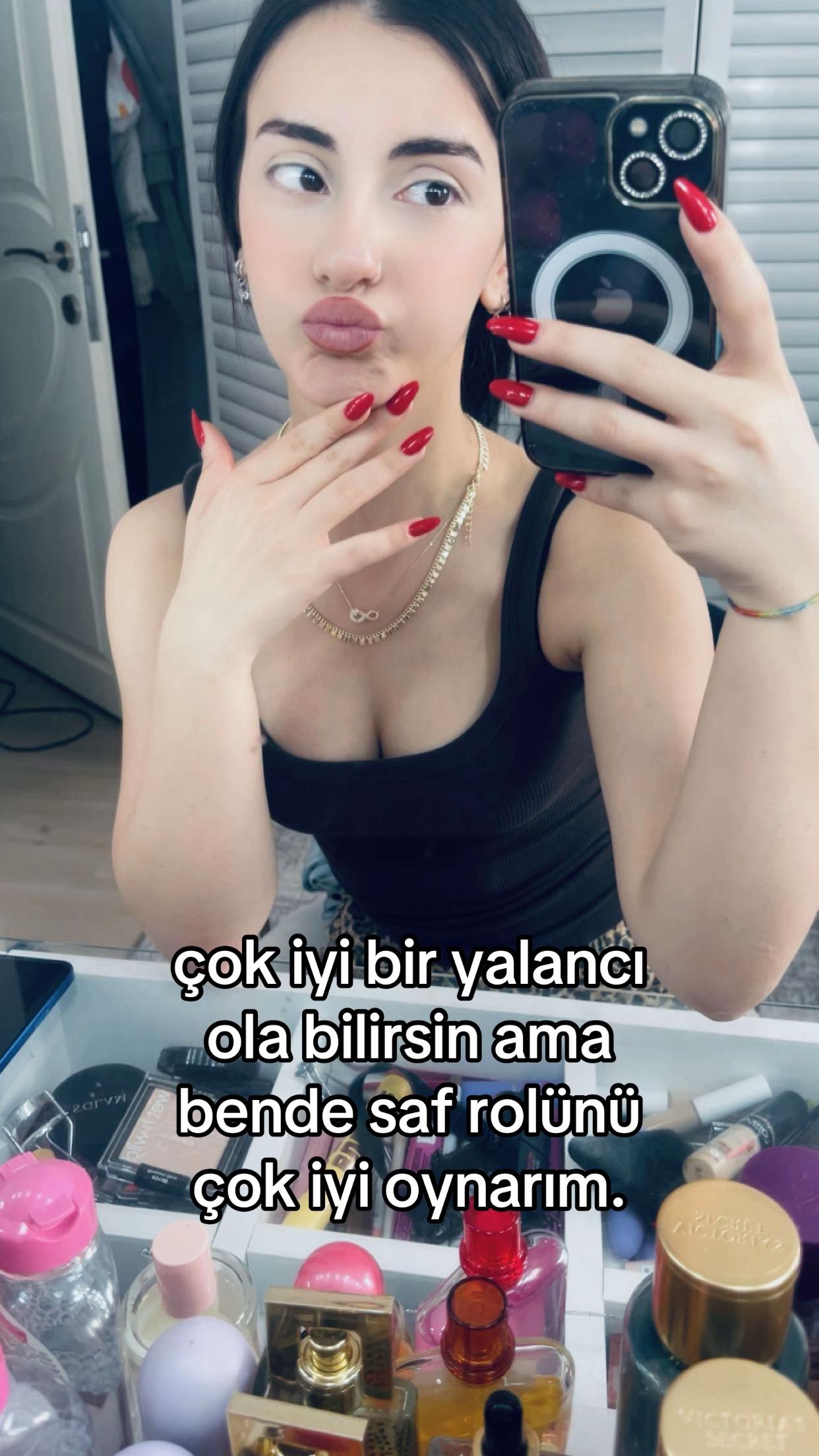 @Aylin kaya