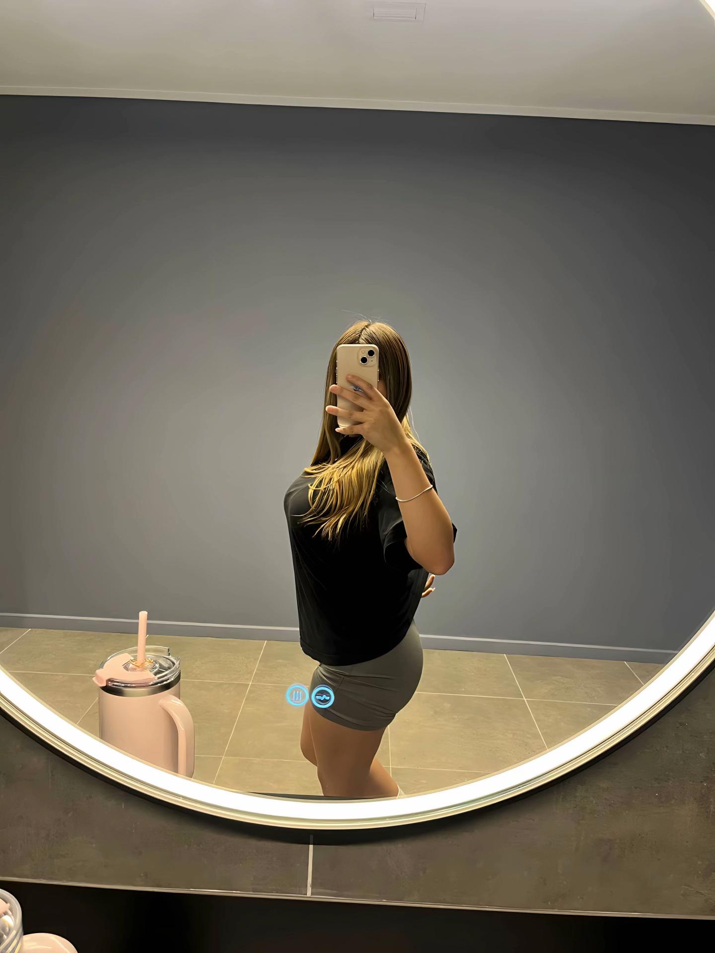 @Sofiaranzaa