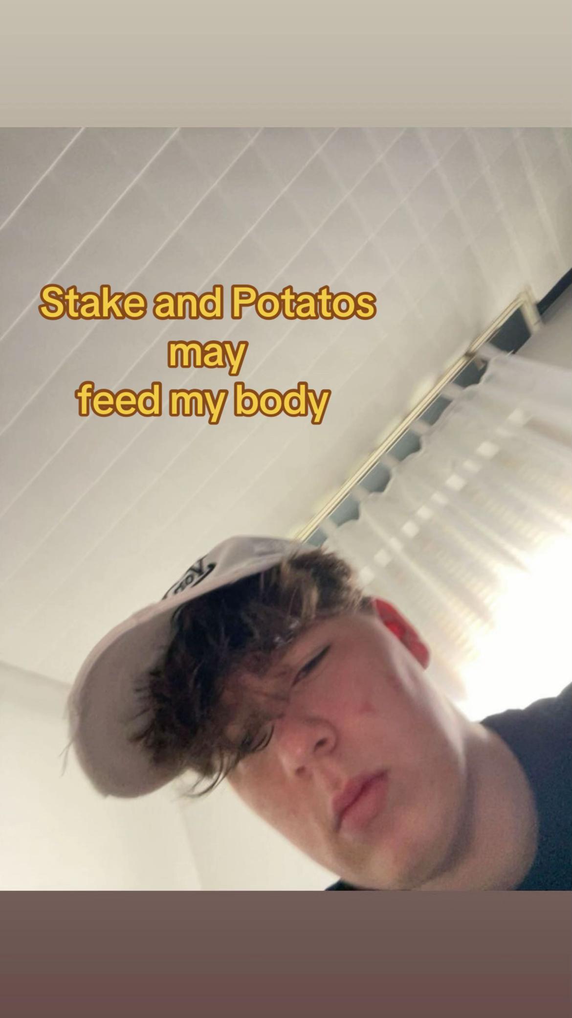 @𖣂