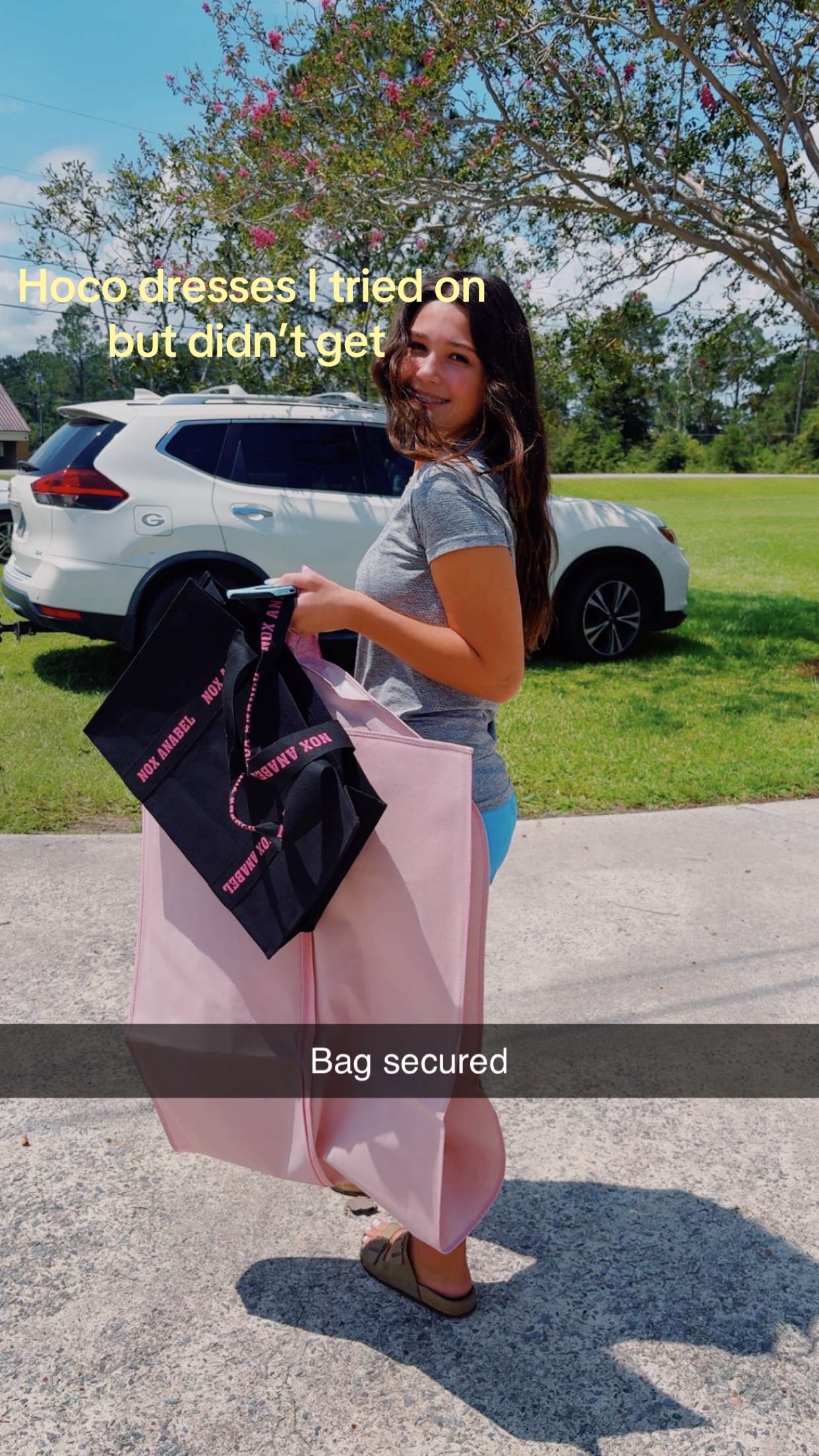 @🦄