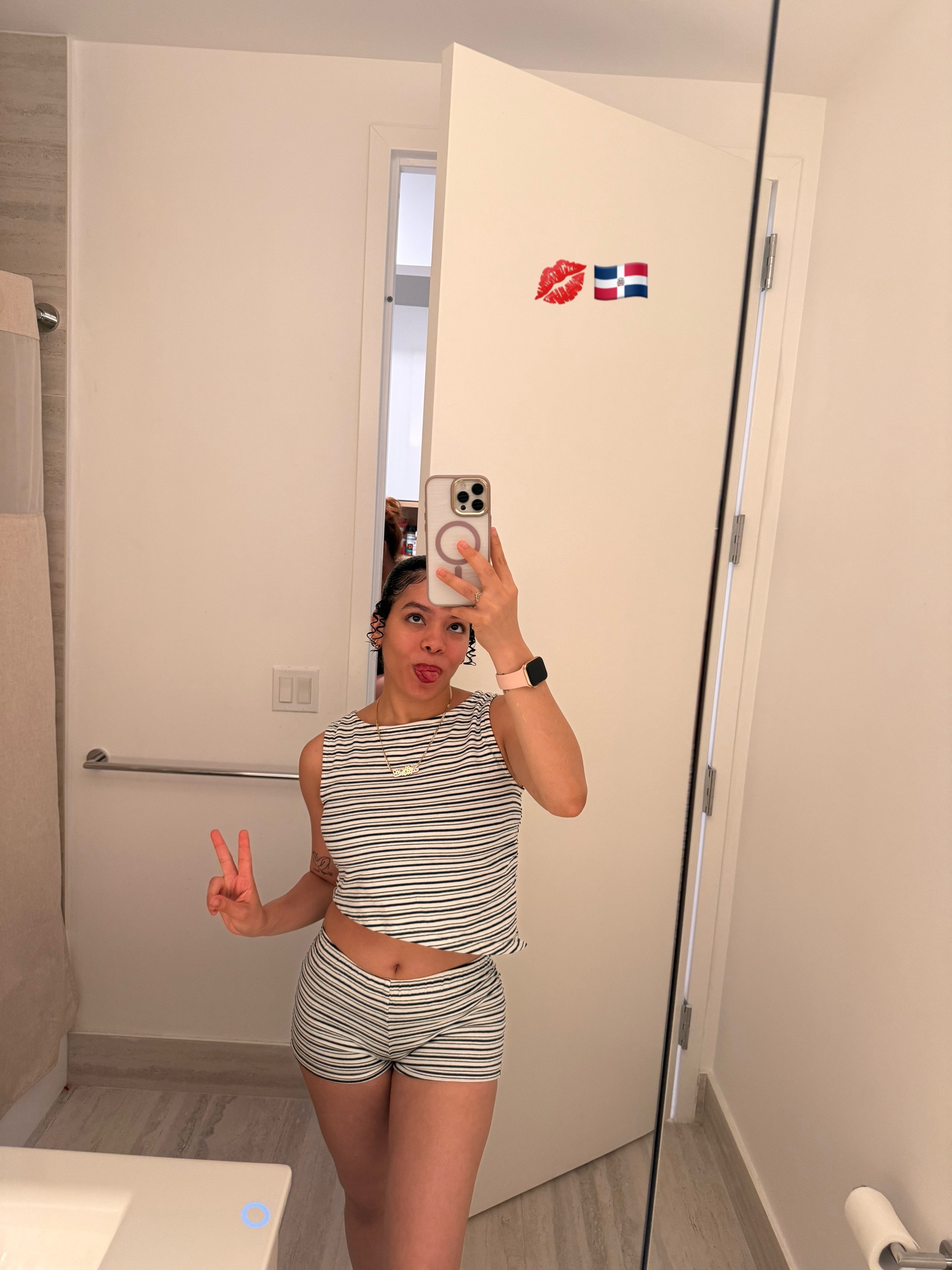 @nelllyyyy.__