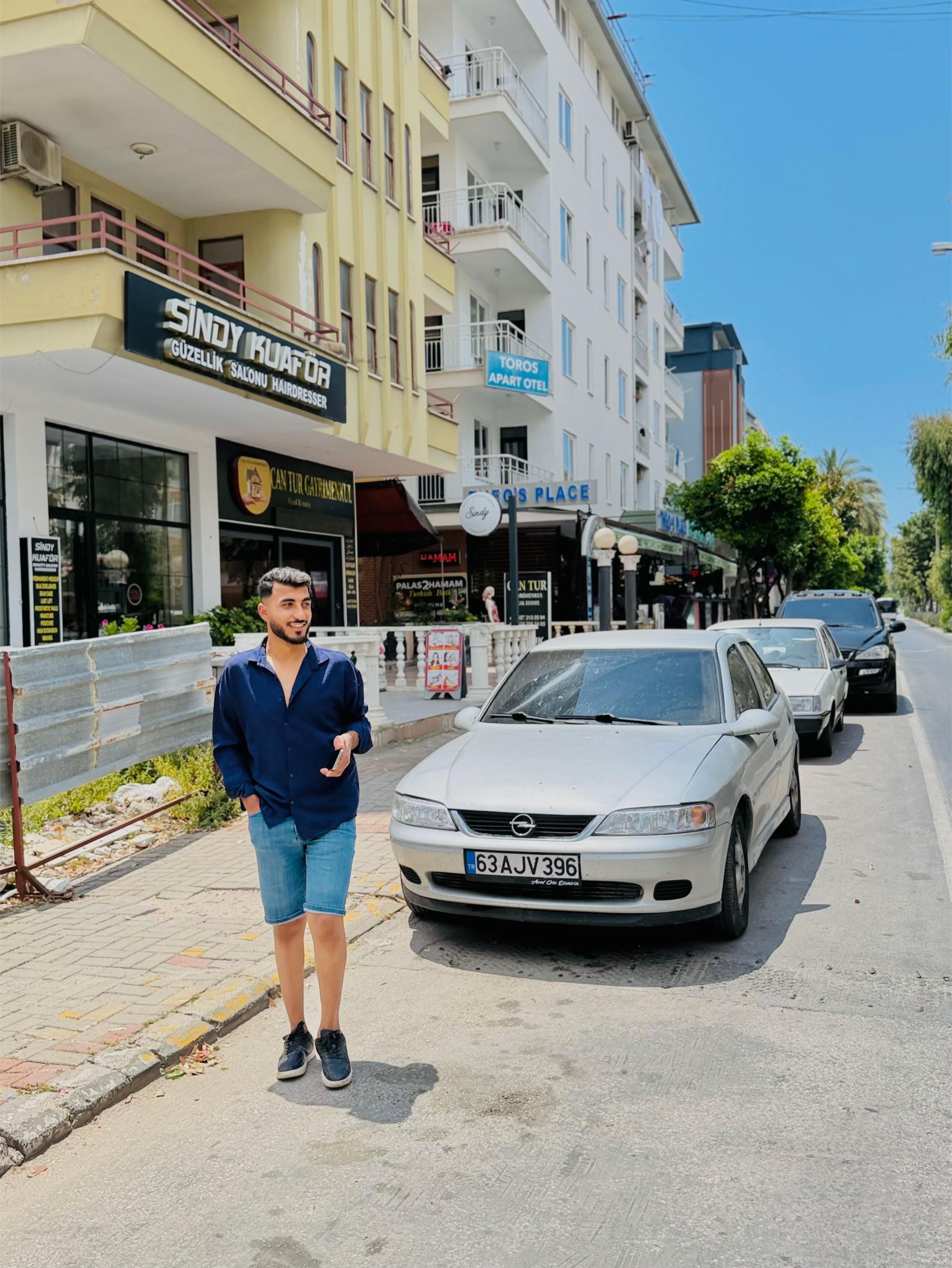 @&Ouml;mer asaf