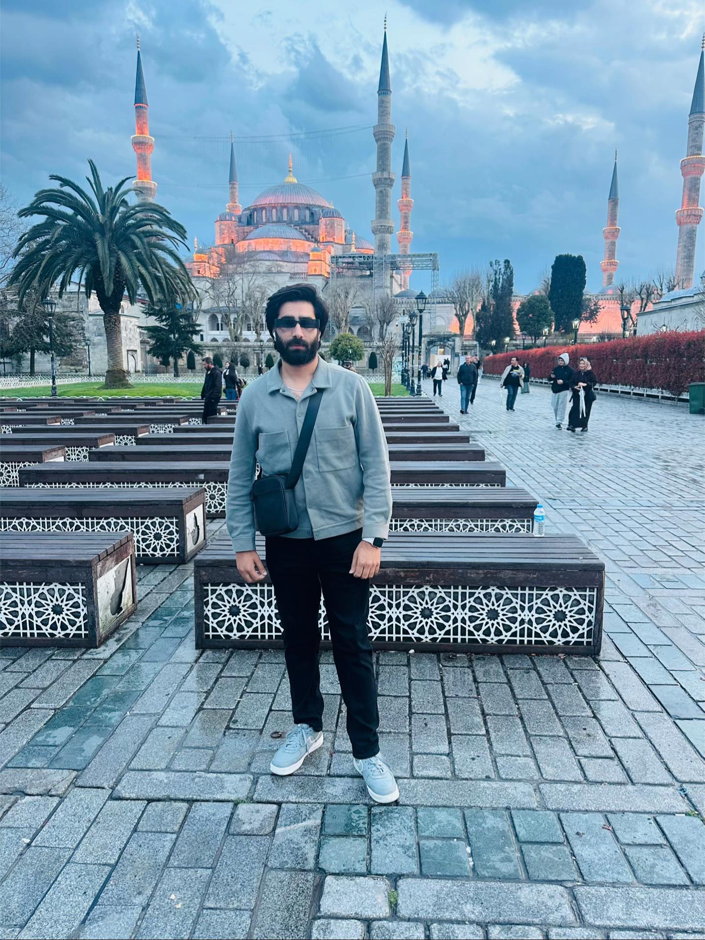 @Bukhari🇬🇧