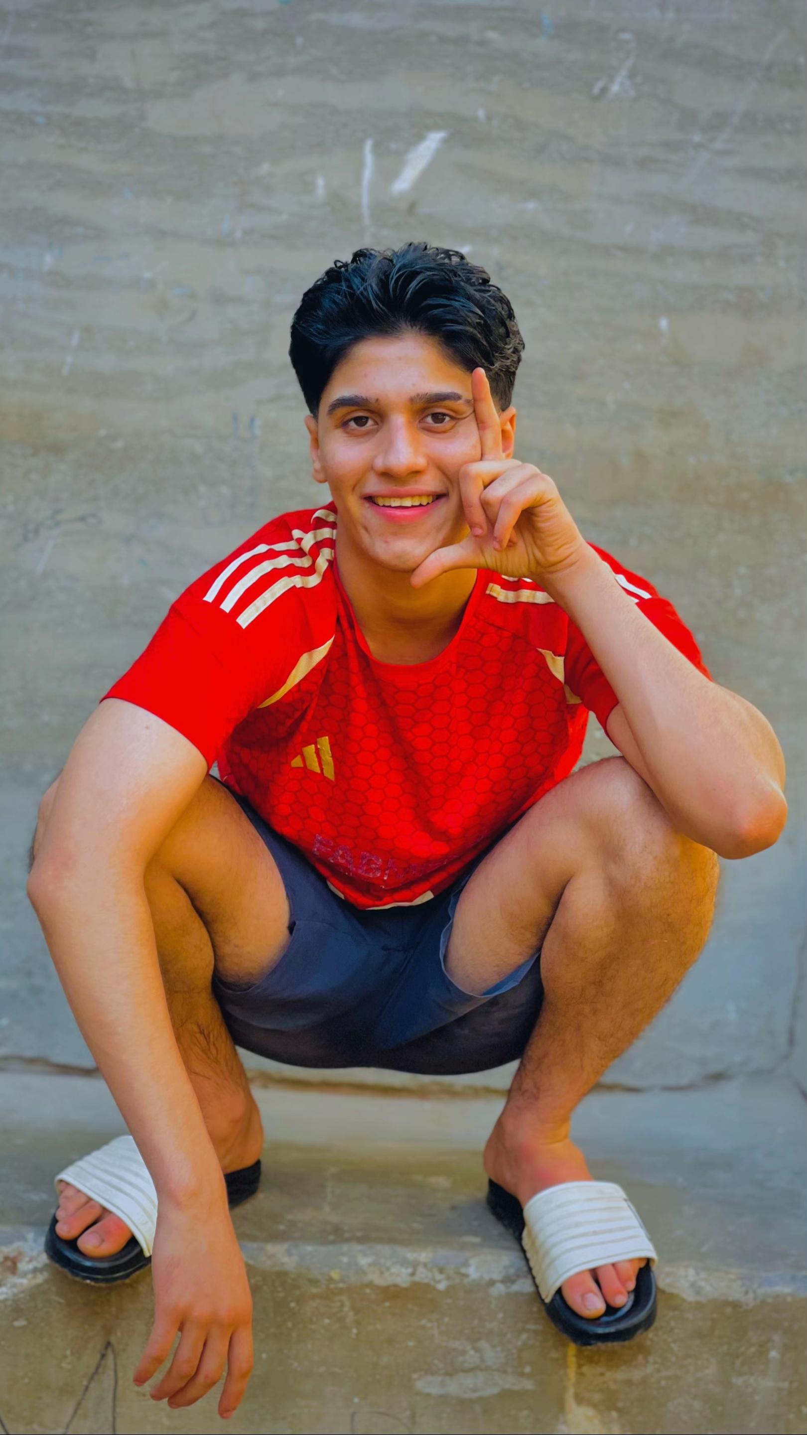 @سفينه يحب الجميع 🤍🪬