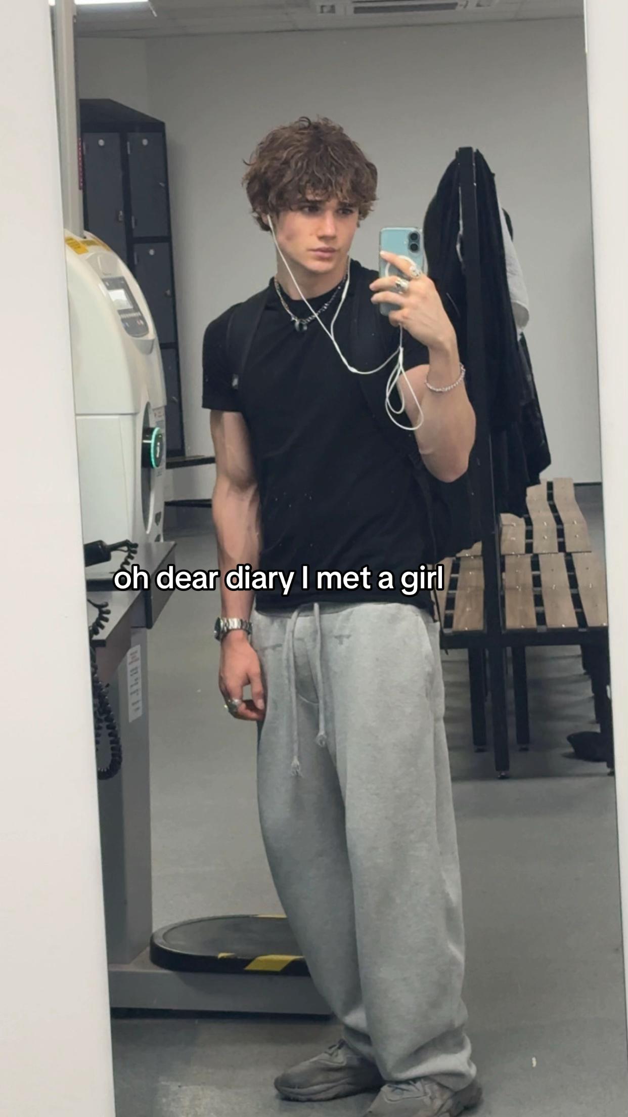 @tomas
