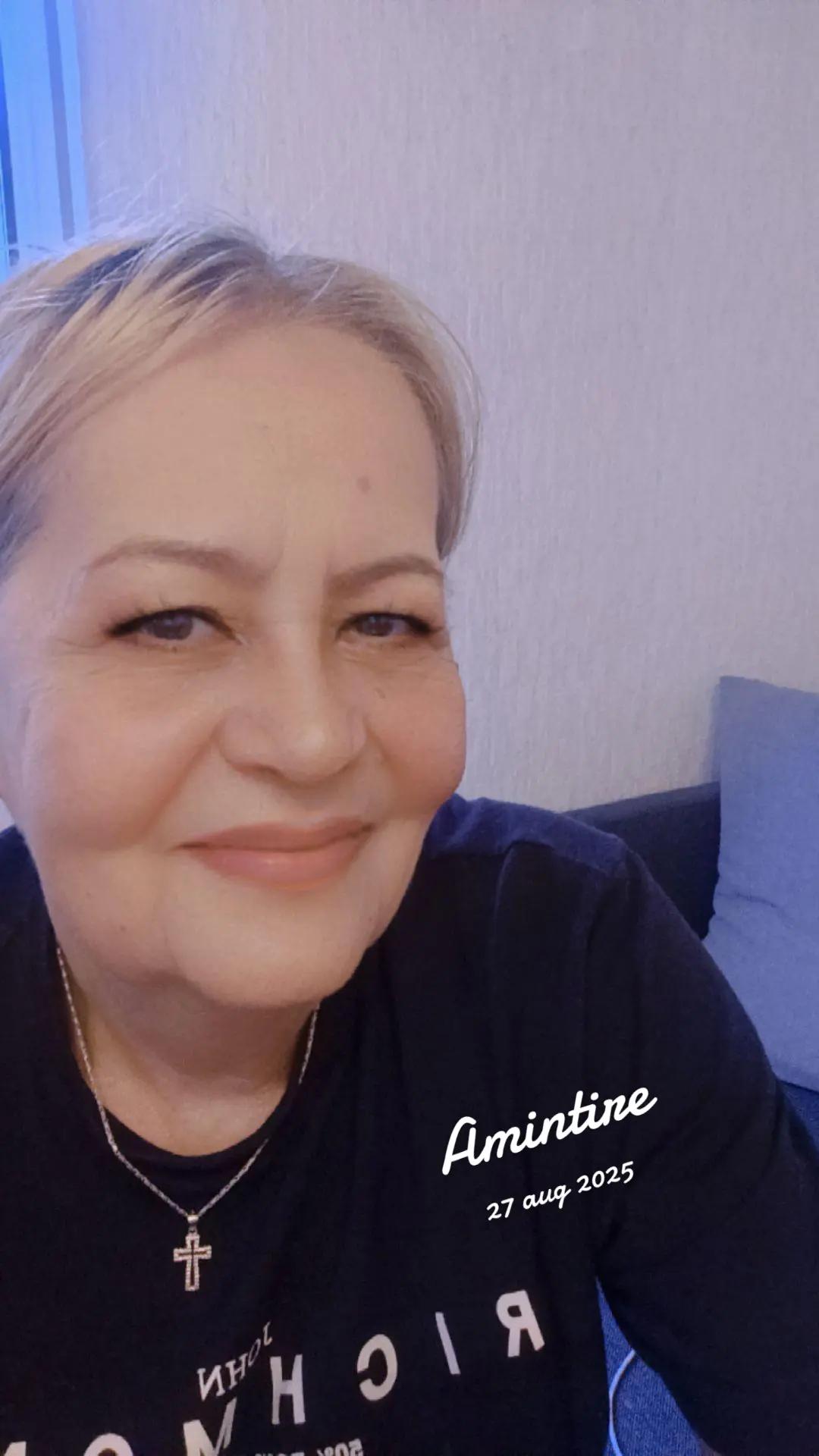 @Rebecca_Şerban