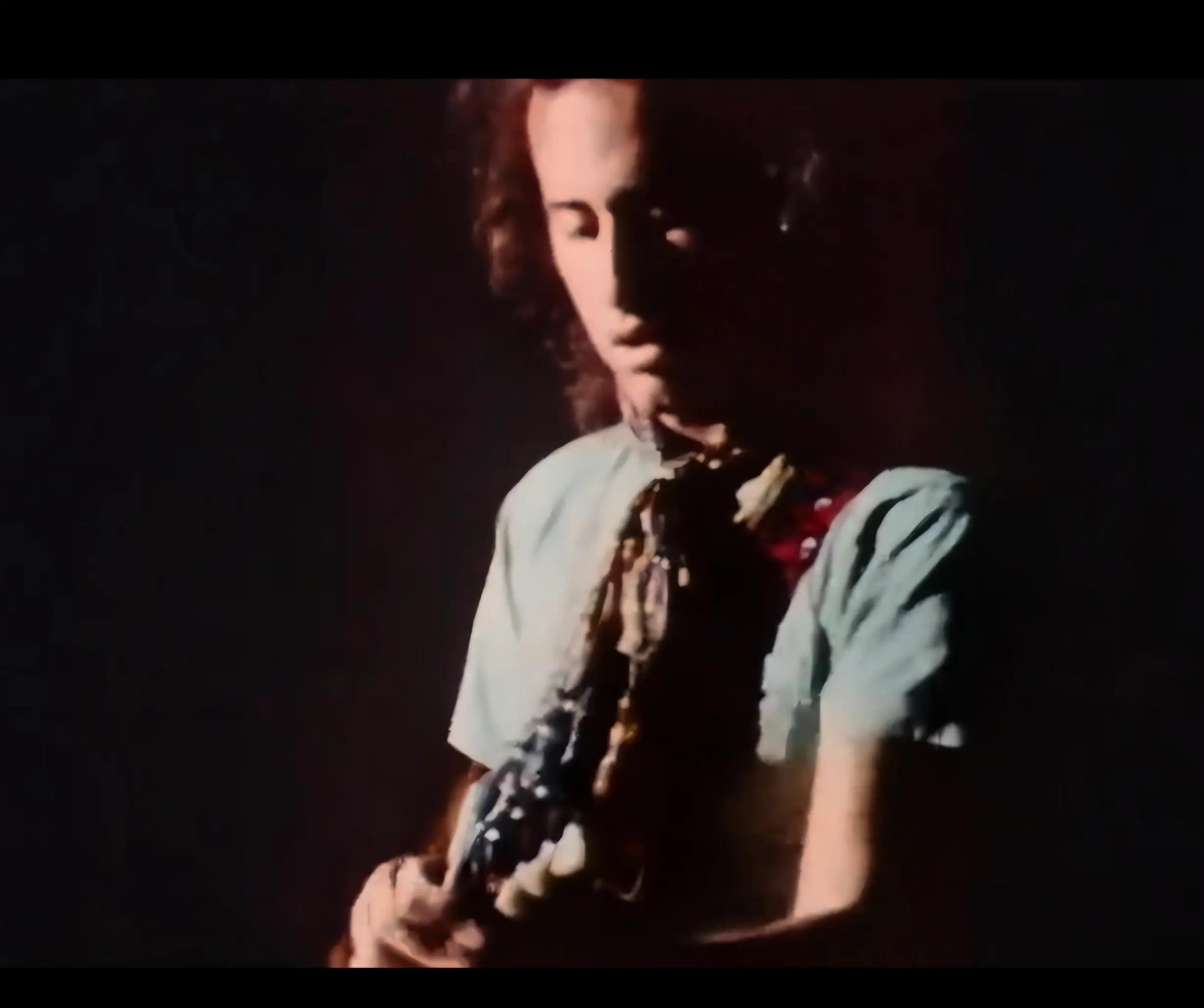 @leoparden5/22🐆🐆✌🏻🌈🌍🎸🎼🎹