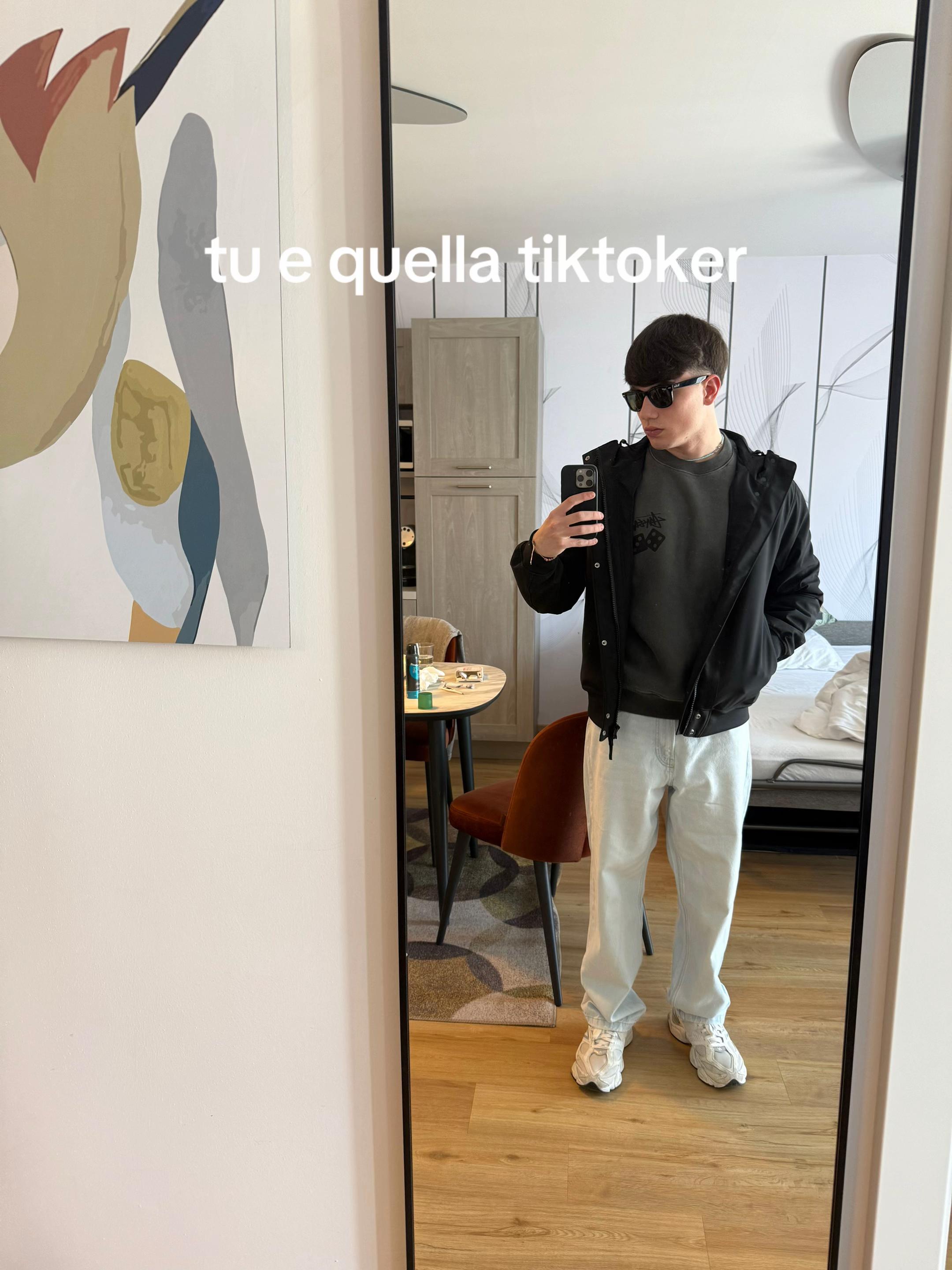 @Lorenzo Palomba