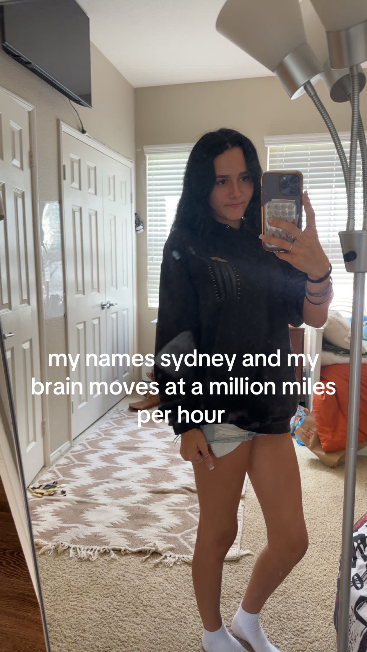 @kayvizzalll