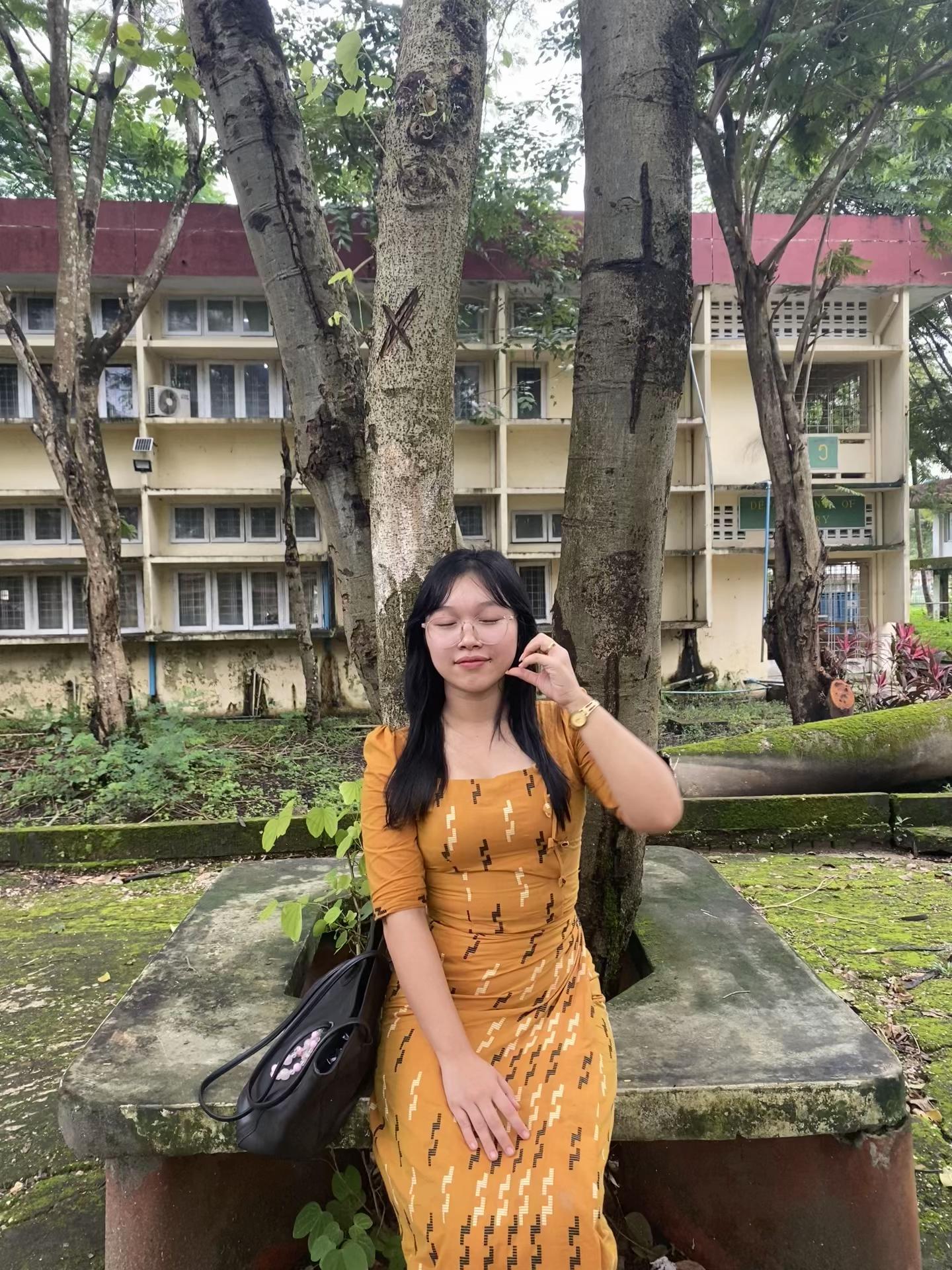 @Shwe