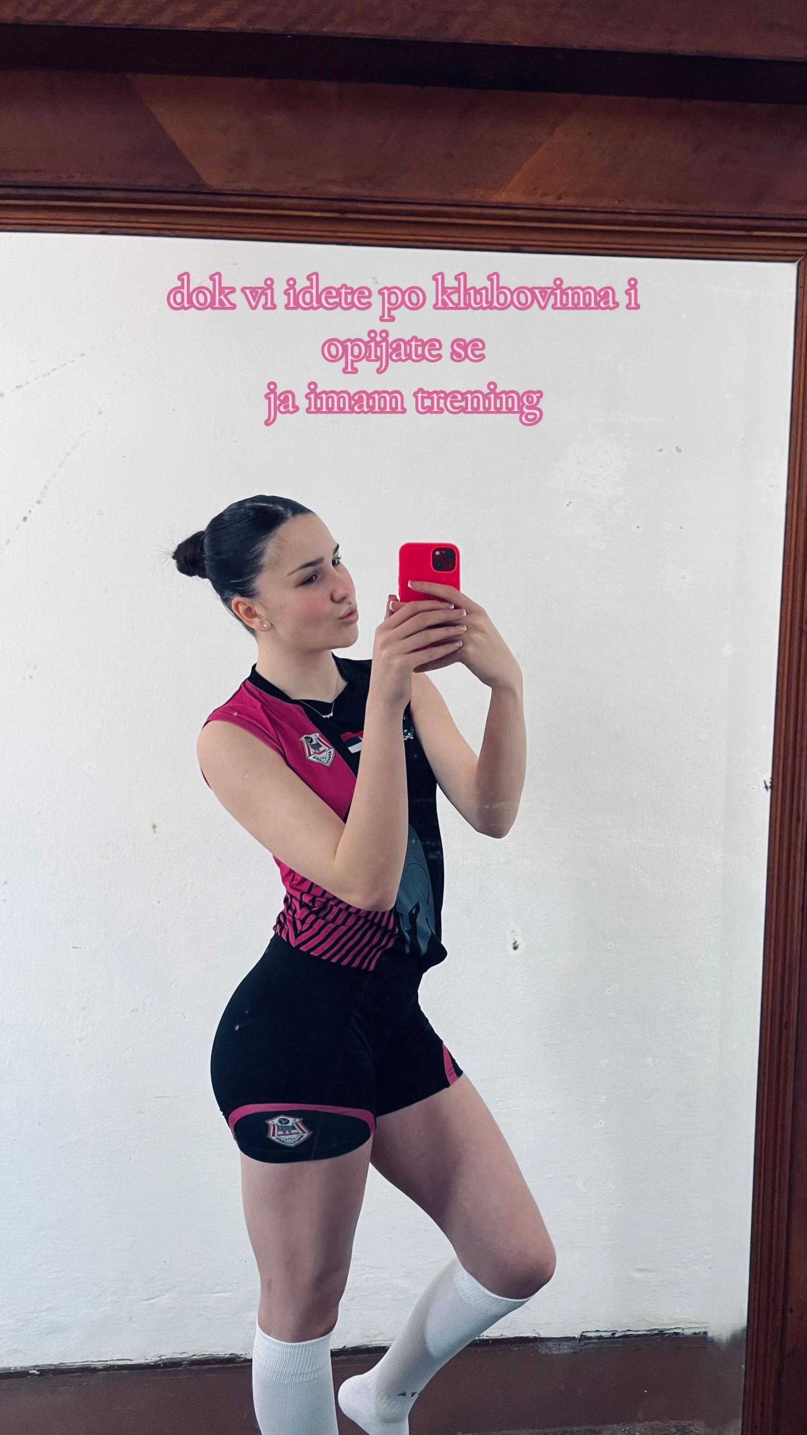 @sara 💫