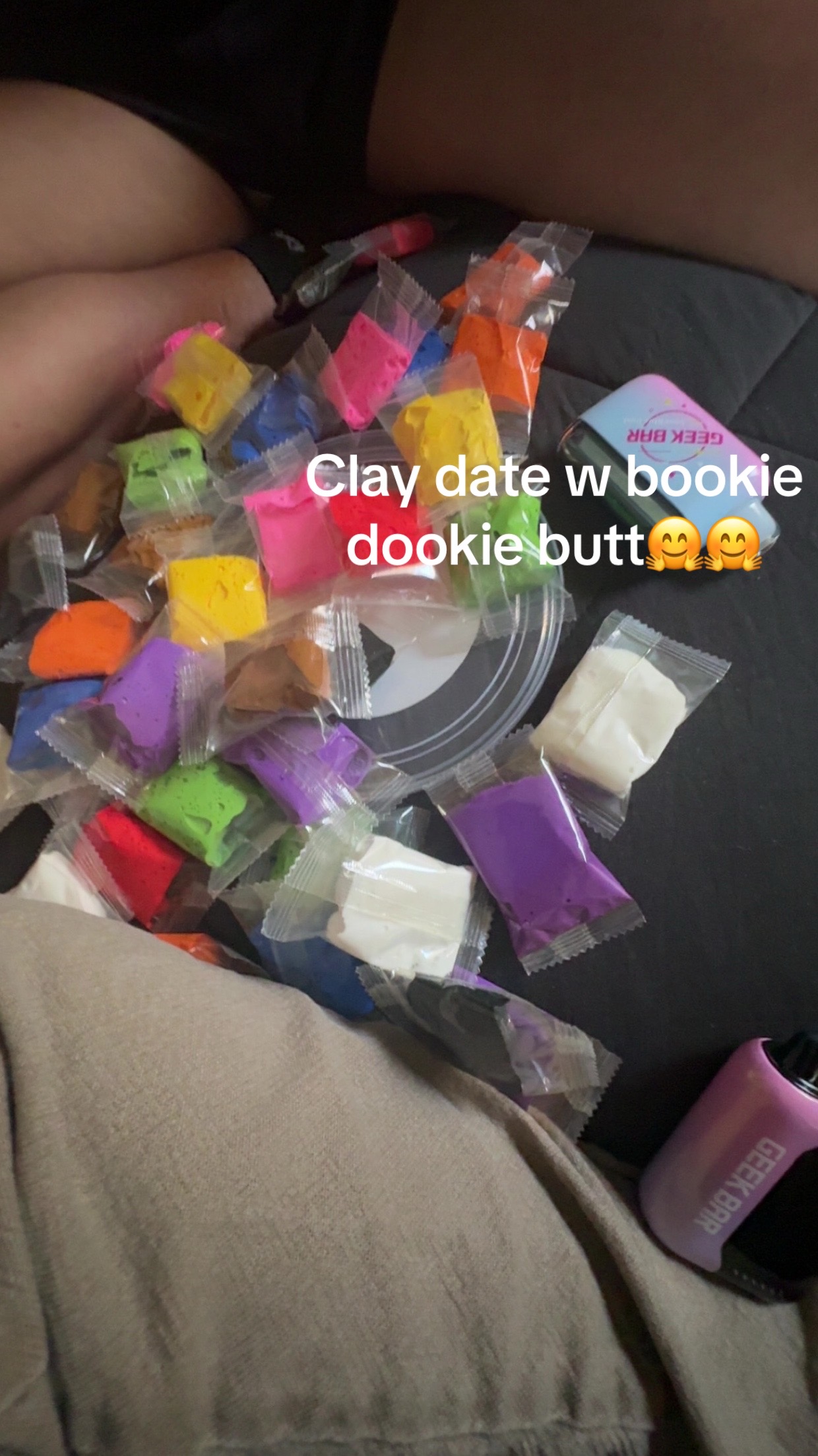 @akakaylaaa