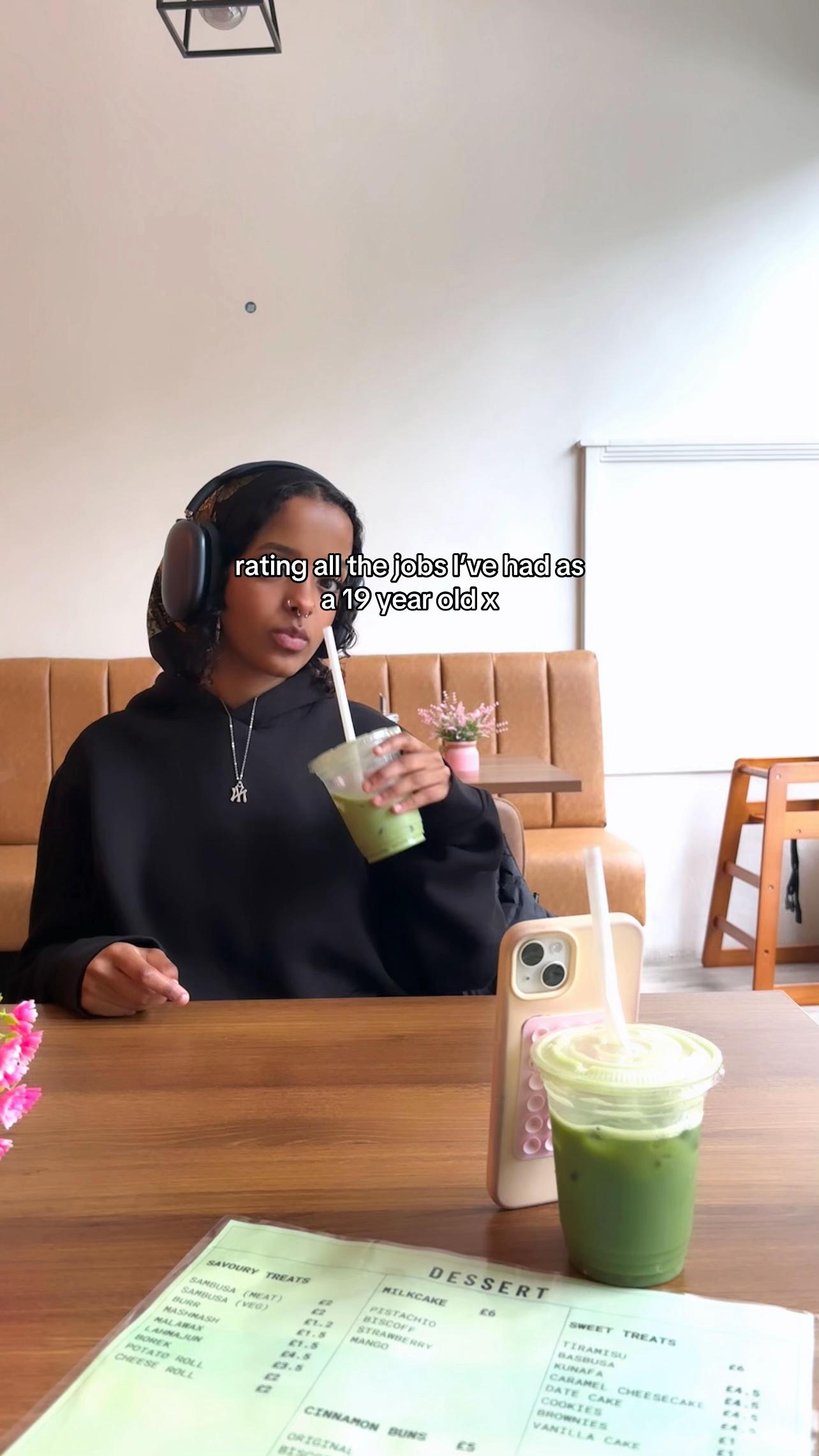 @n ꨄ