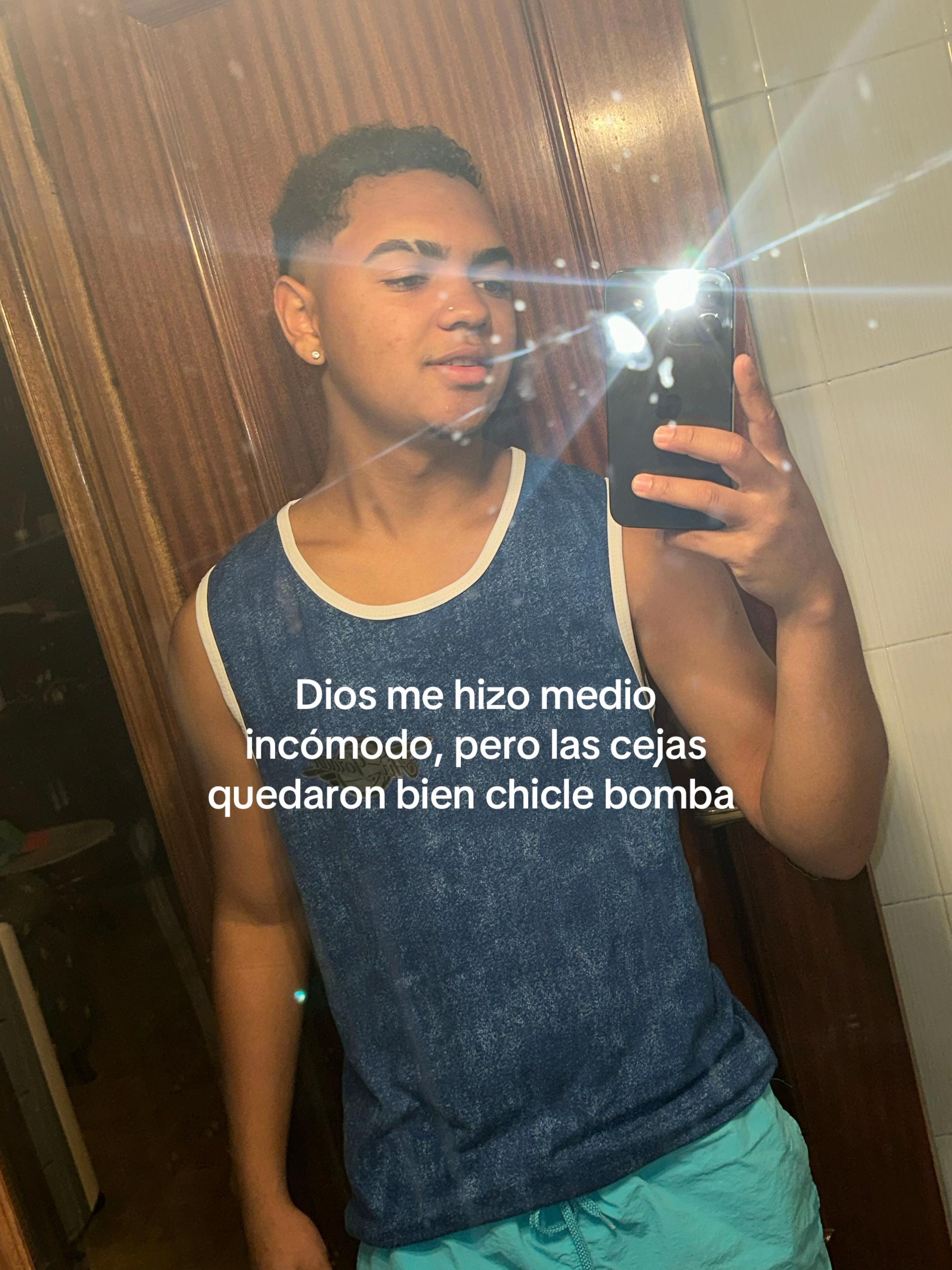 @Carlitos 🇻🇪