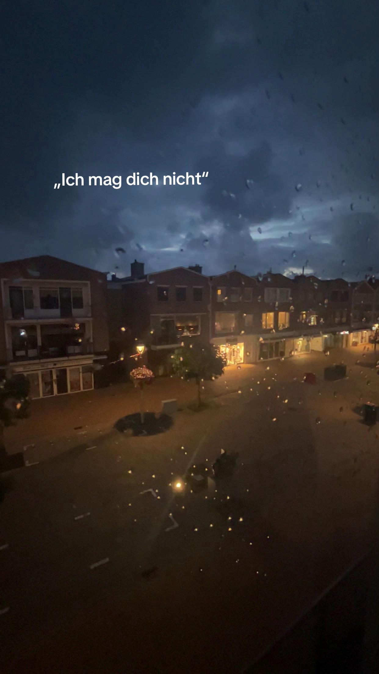 @𝙽𝚎𝚋𝚎𝚕𝚖𝚘𝚗𝚍♡