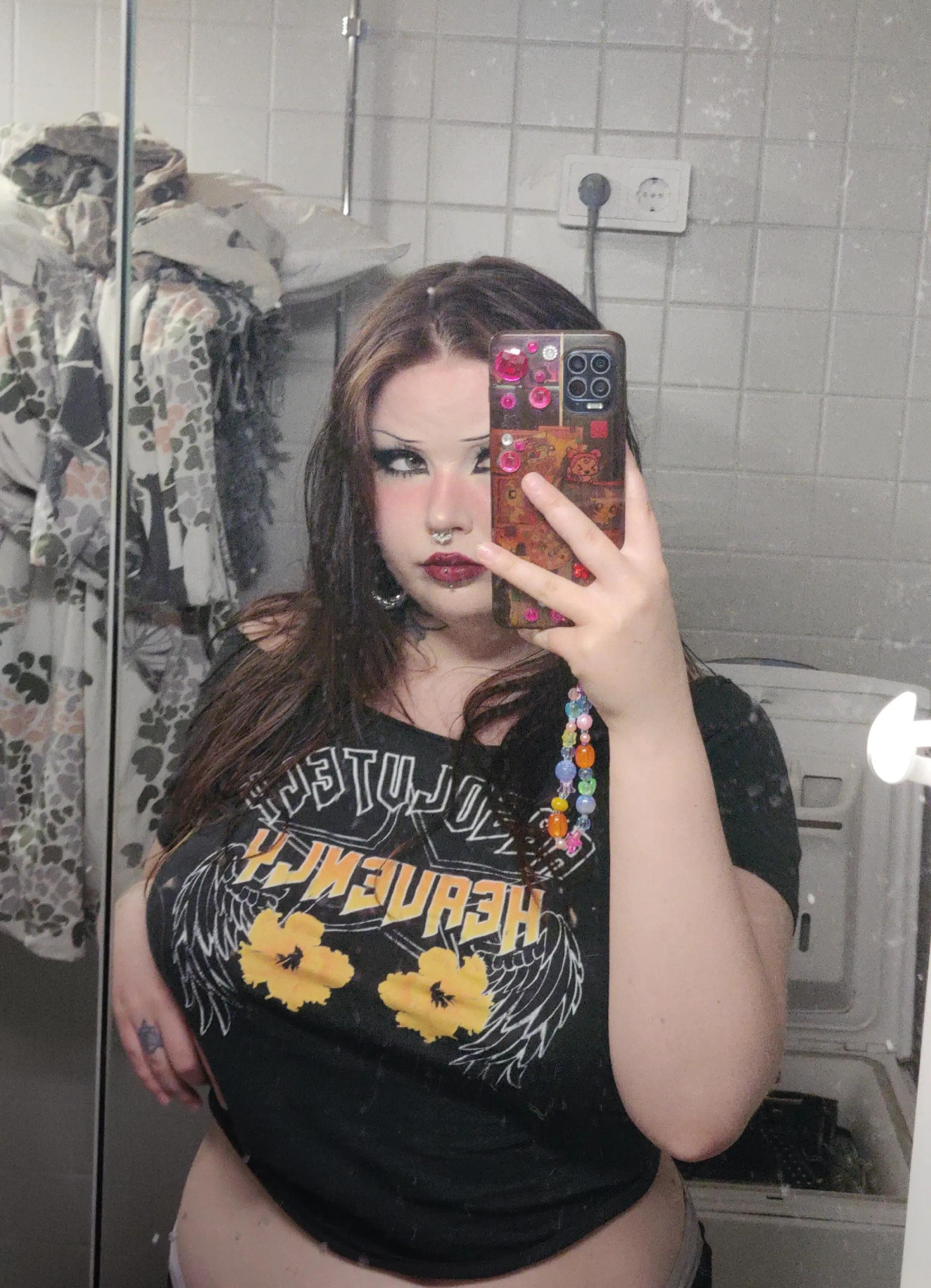 @matronasty