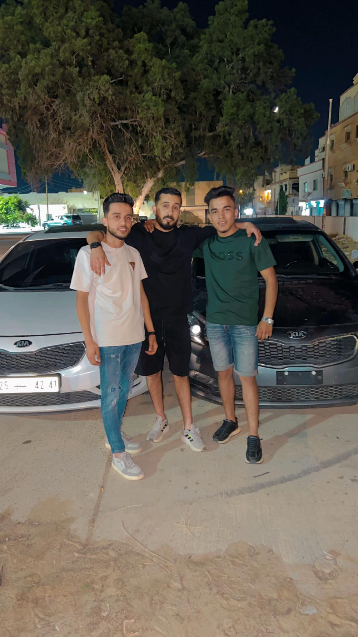 @مــؤيــد الـمعلـــول