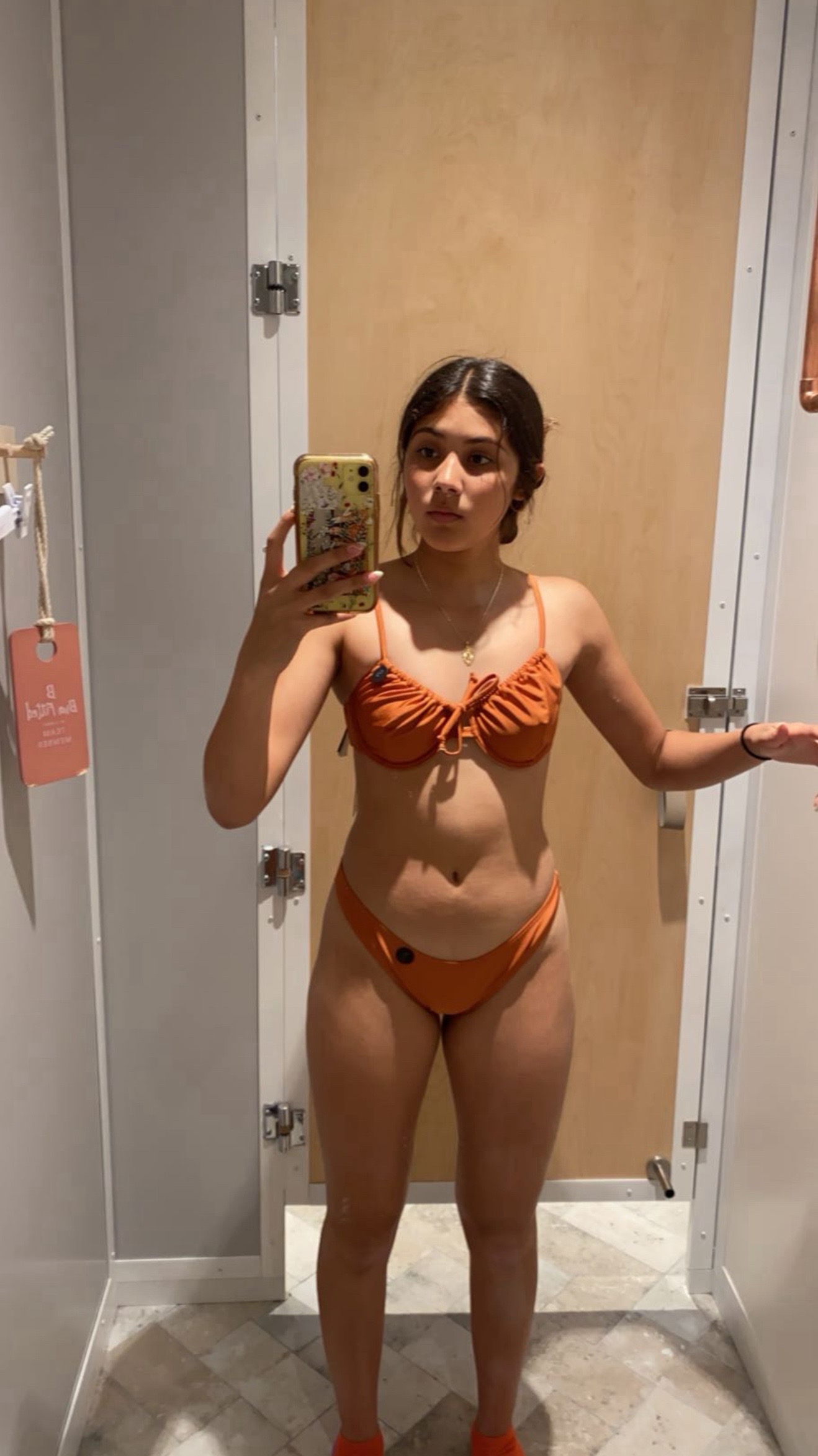 @aliyagibsonn