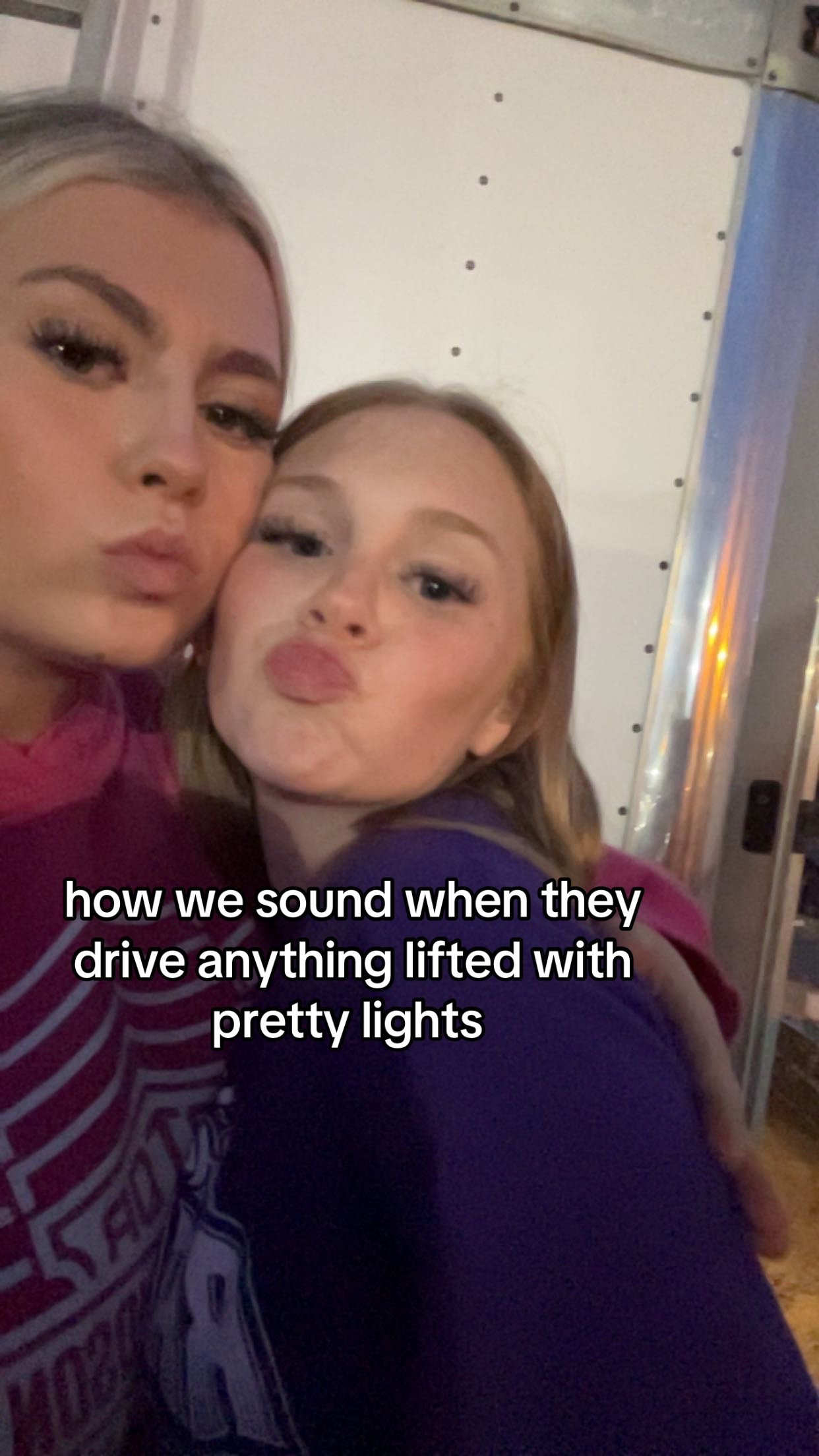 @vayda🫰🪩🎉