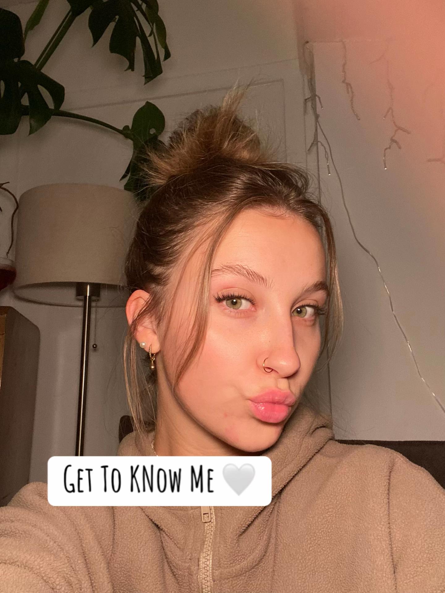 @annakraude