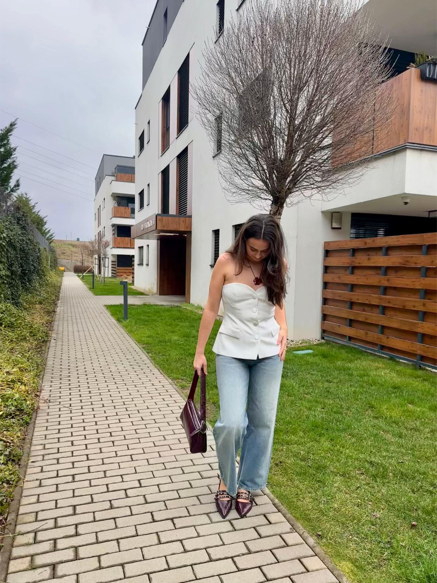 @Anna Ďurišová