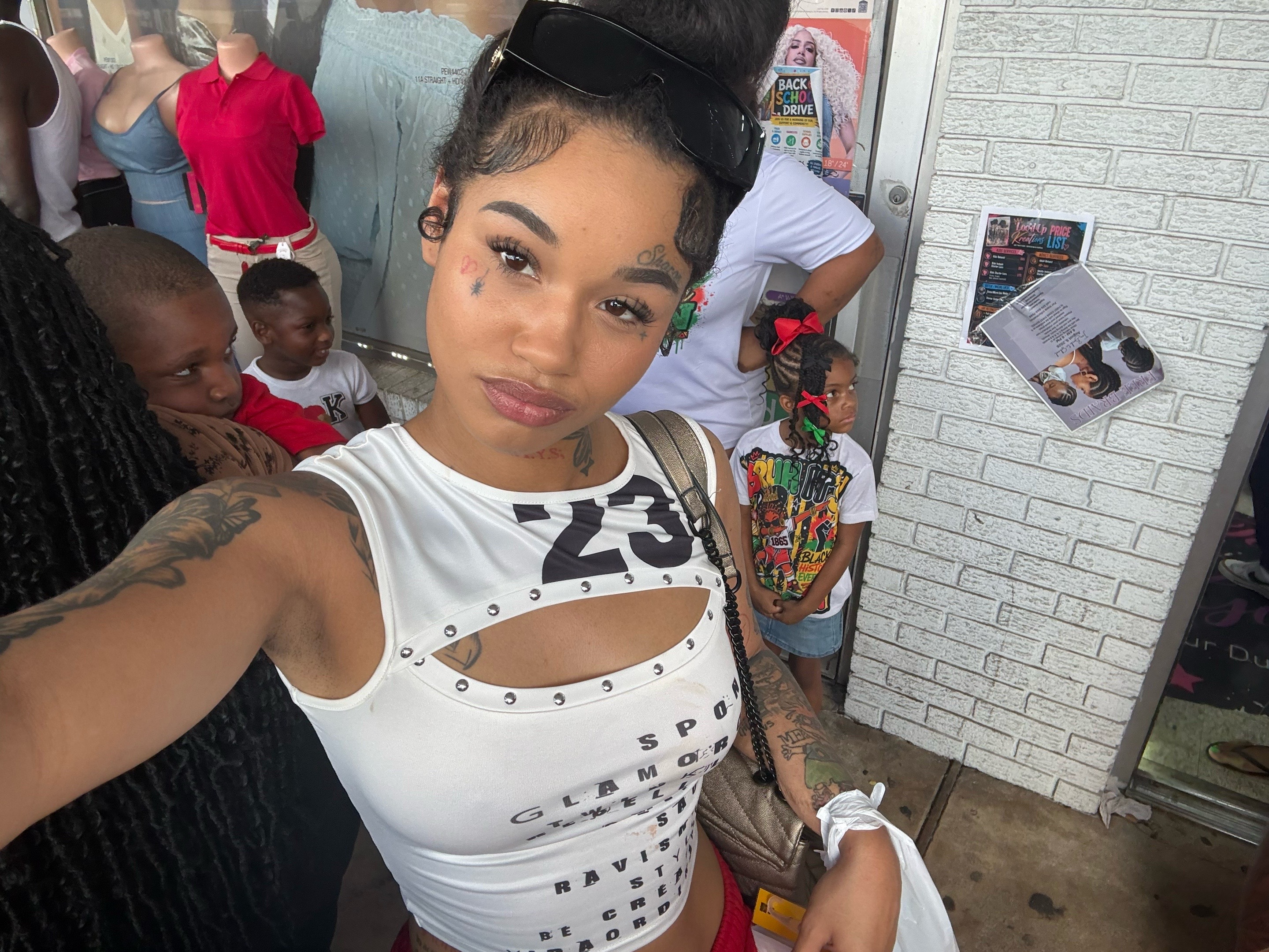 @Louisiana Bootz 🎸