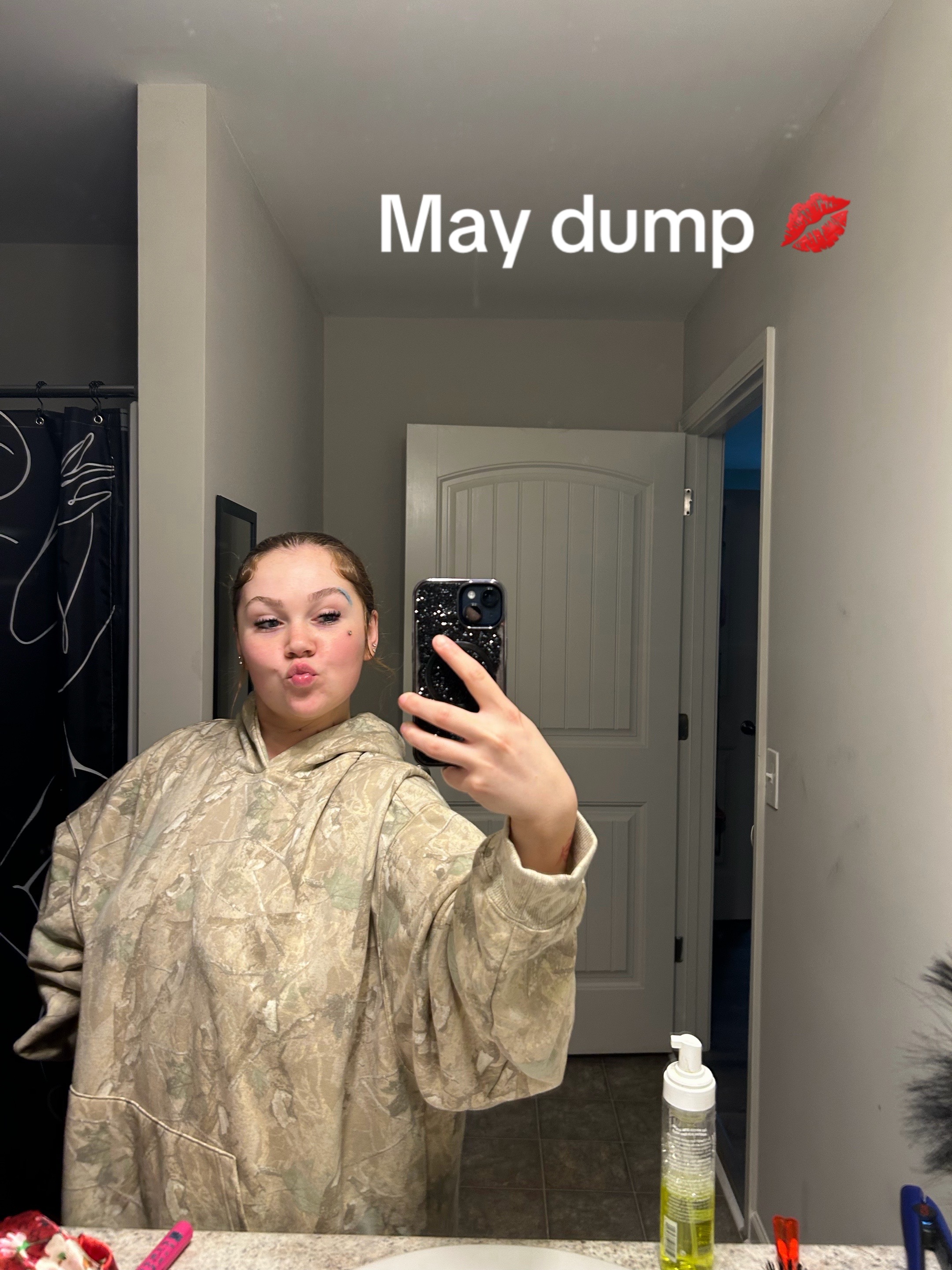 @theyhateliz_