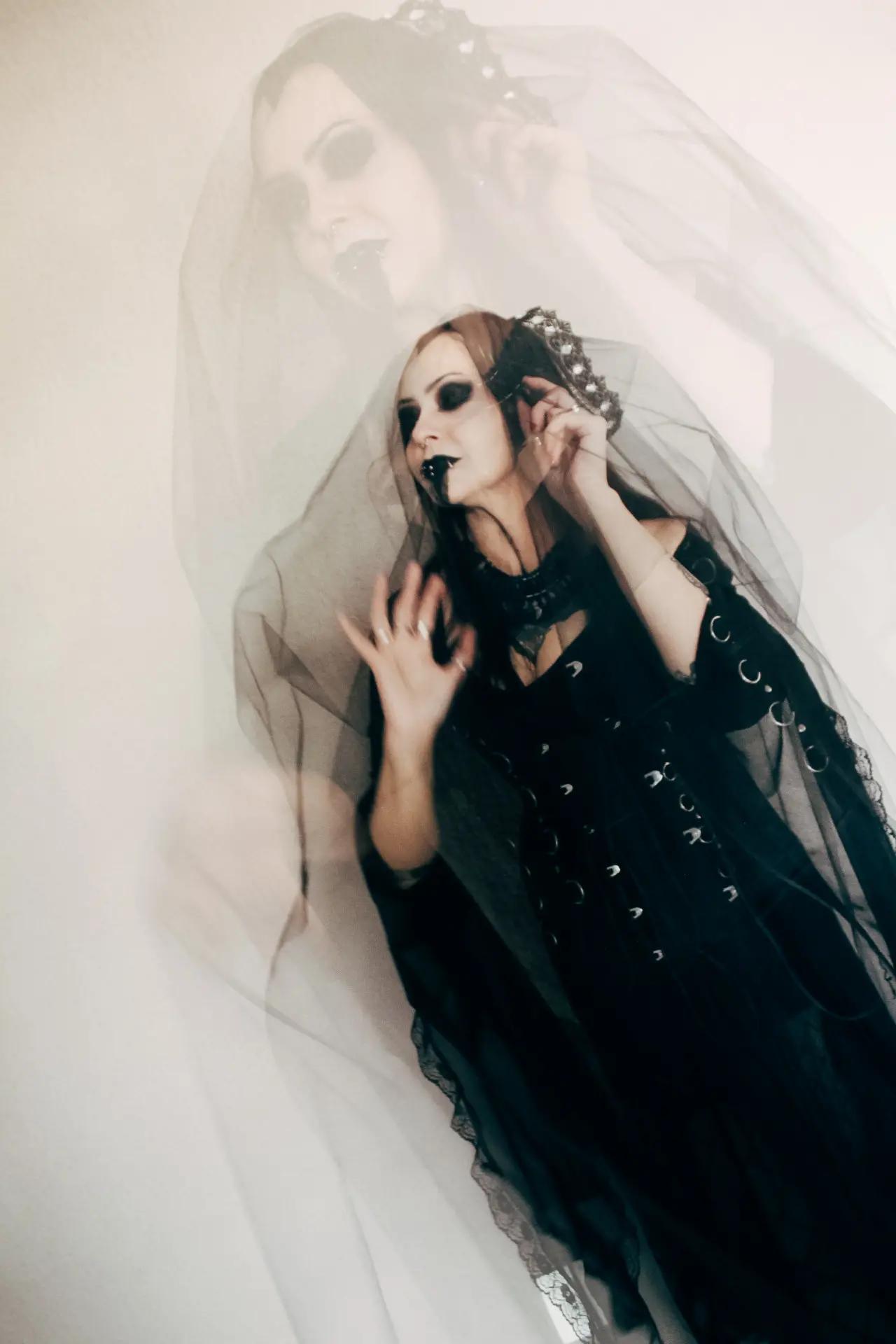 @⚜️🖤💀Goticona Voadora🔮🪞🦇
