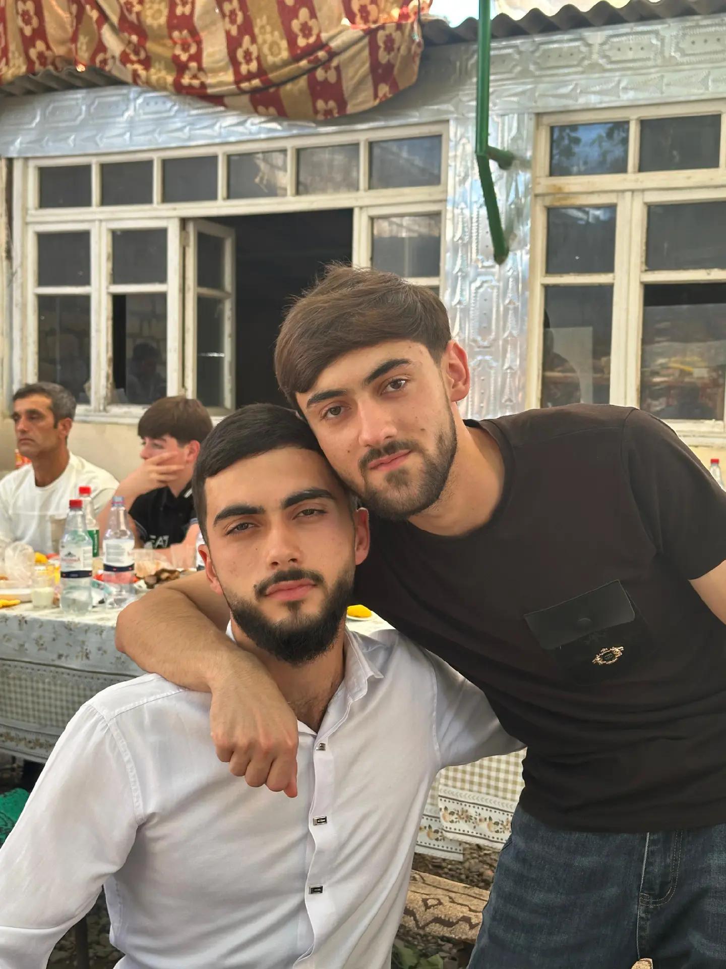 @𝓔𝓵𝓽𝓾𝓷 𝓖𝓸𝔂𝓾𝓼𝓸𝓿