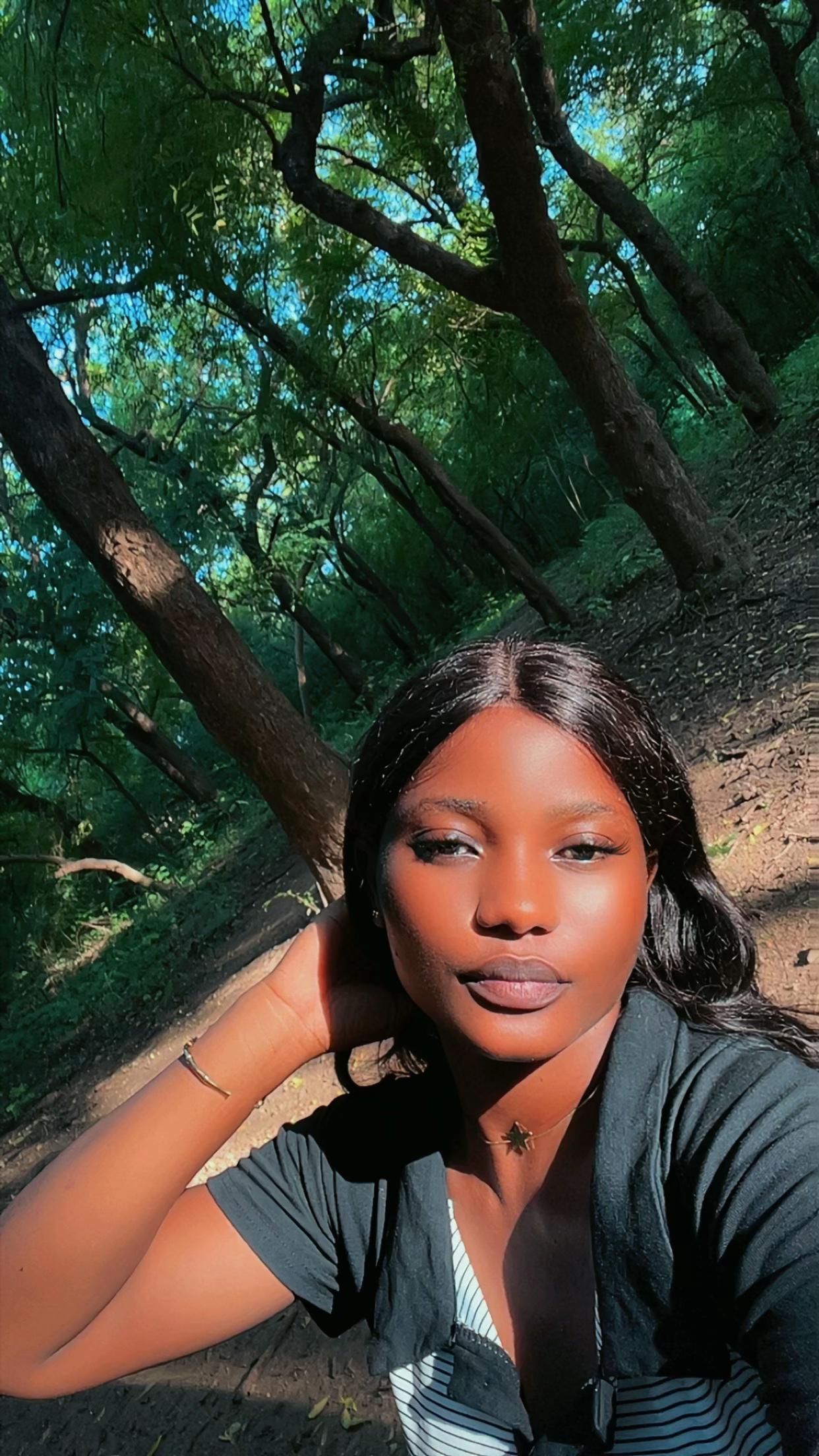 @sthela🌸🦋❤️