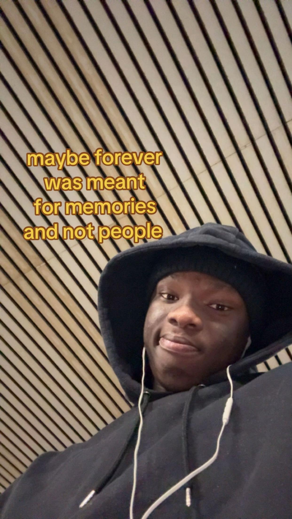 @โ
