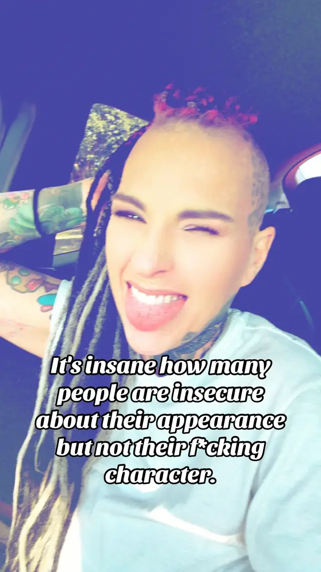 @blue_eyed_menace