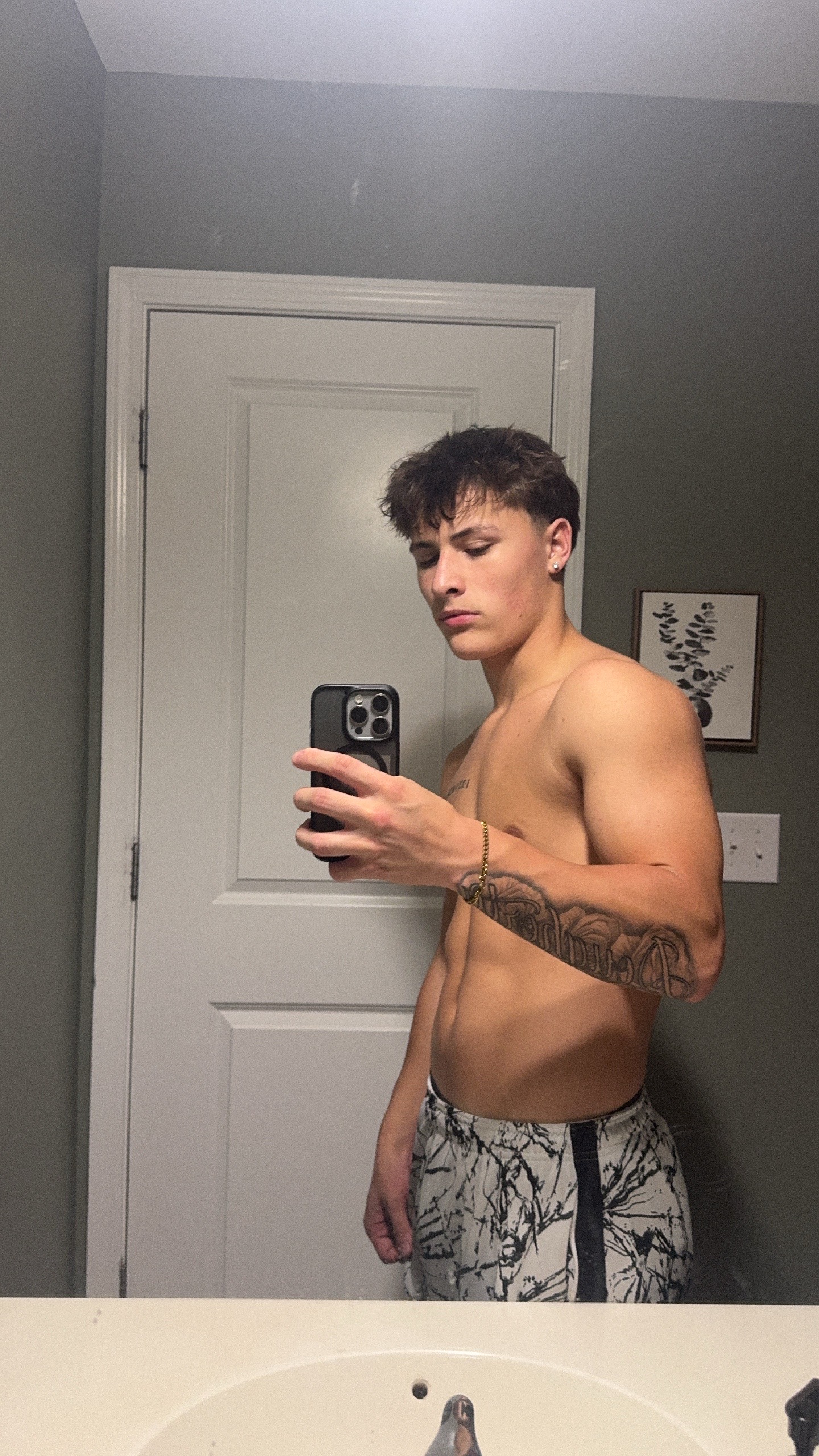 @j