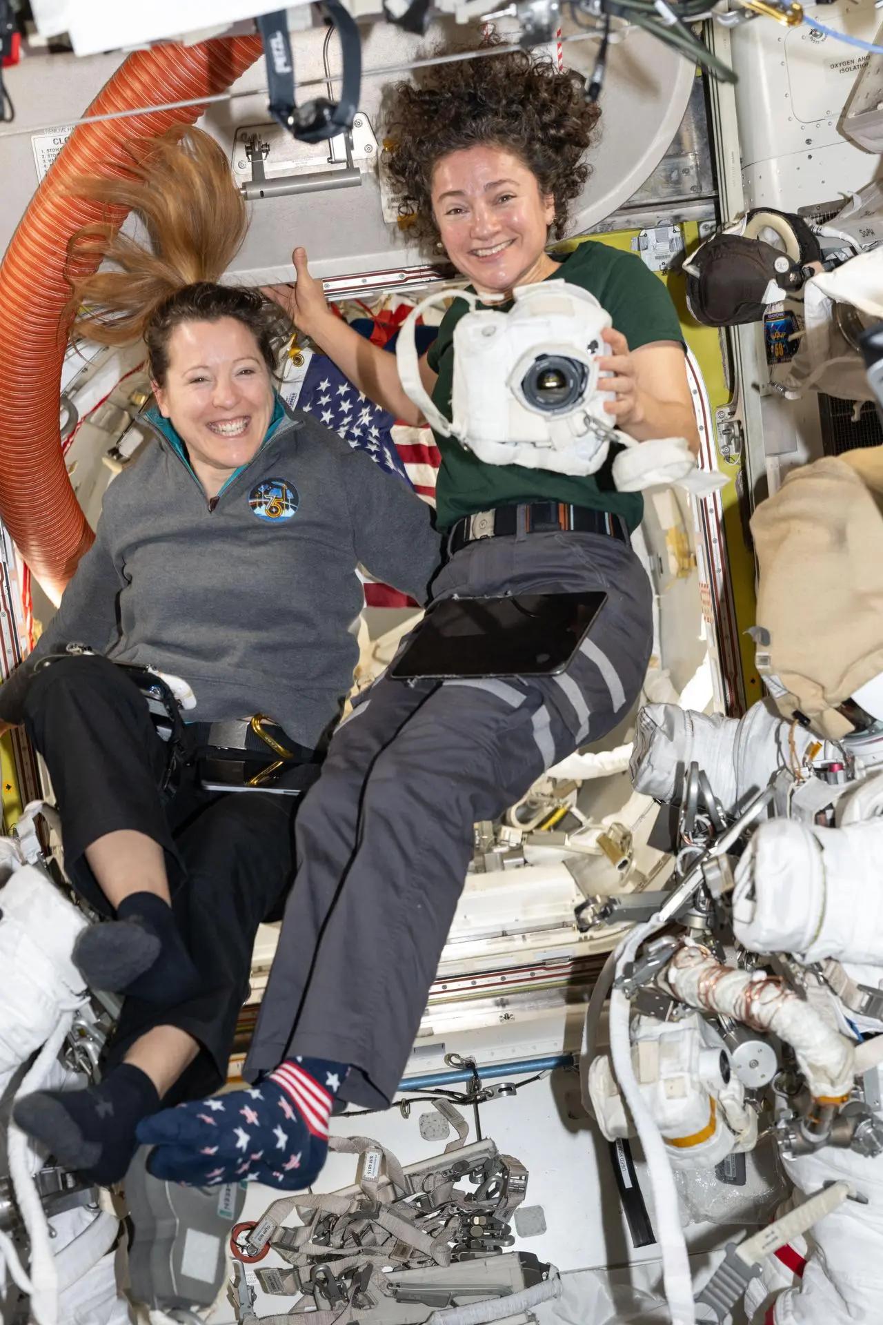 @astro_iss