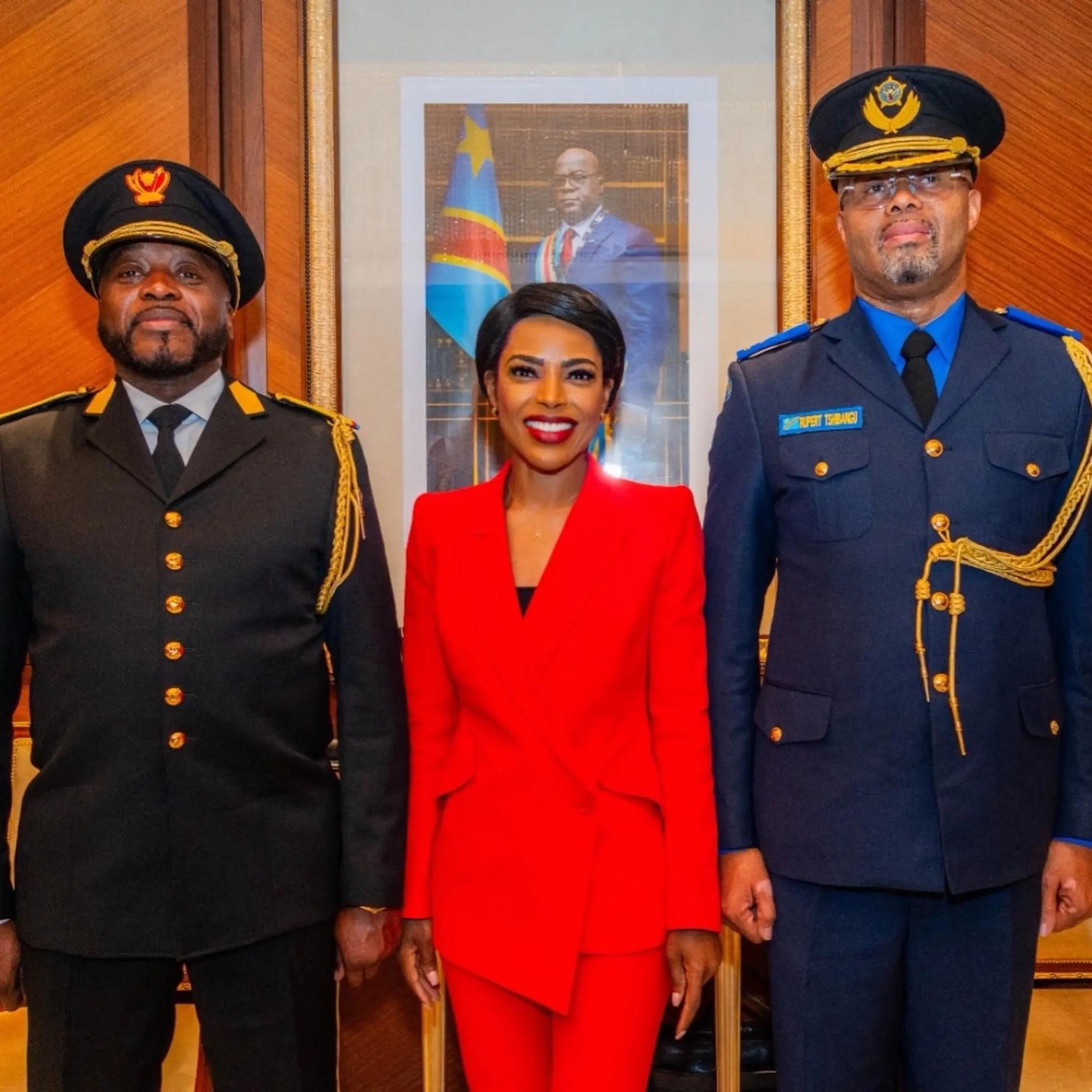 @🇨🇩🇿🇦🇻🇳🇫🇷🇨🇦