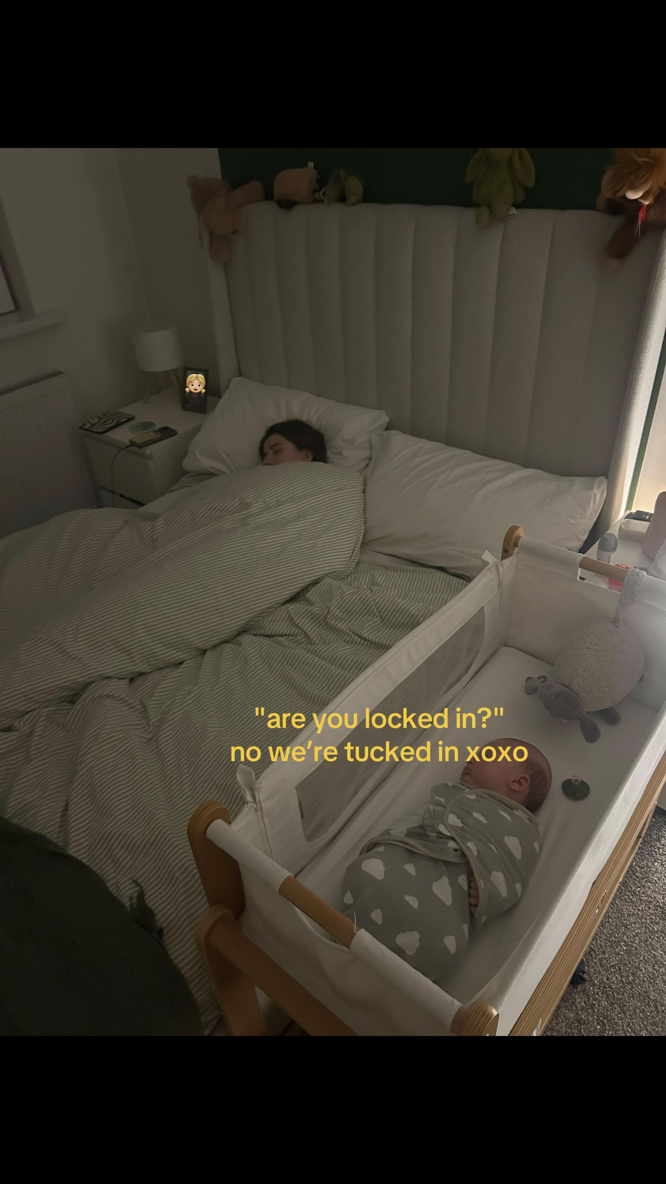 @izzyandtwo