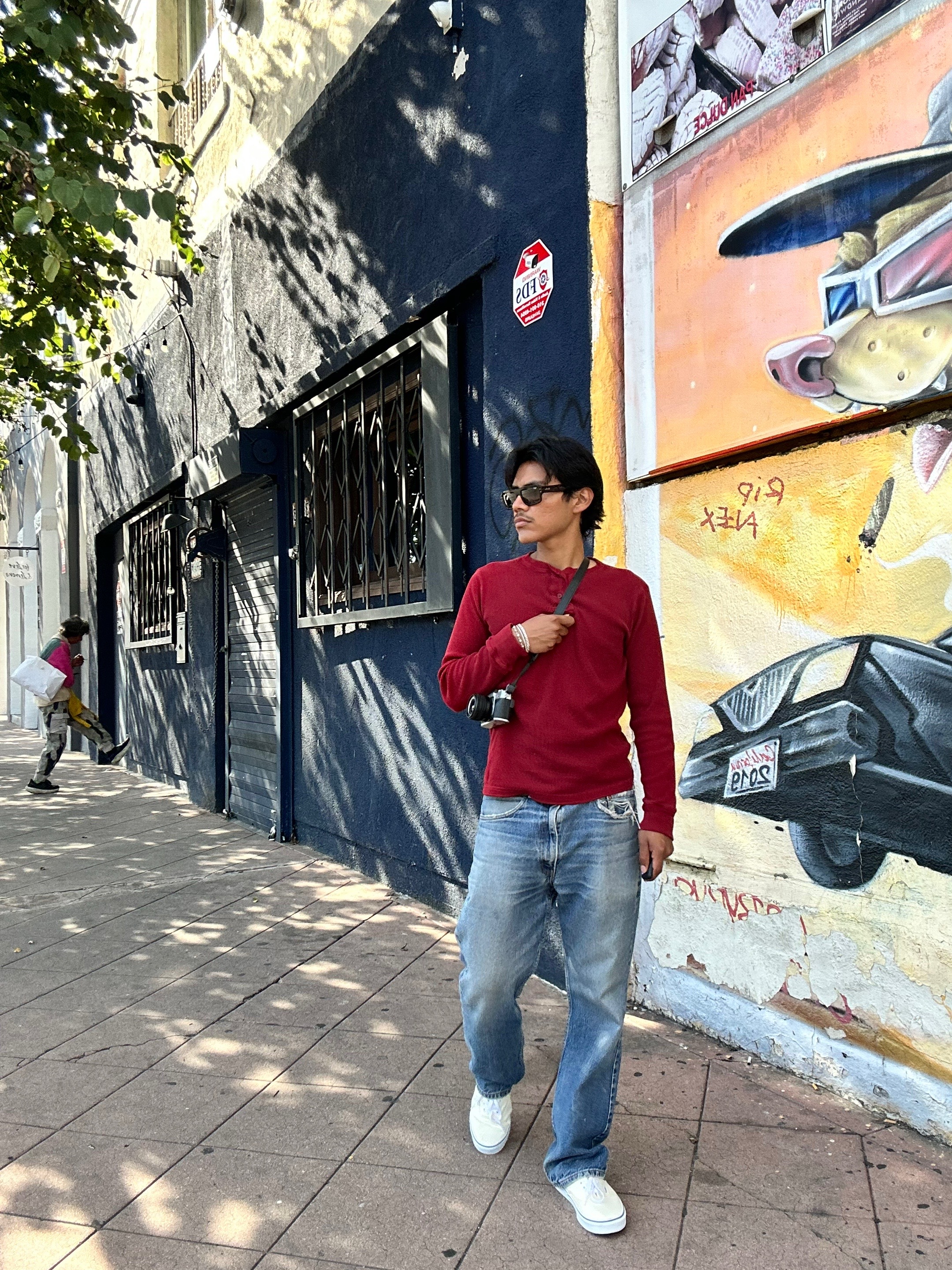 @bitemyjeans