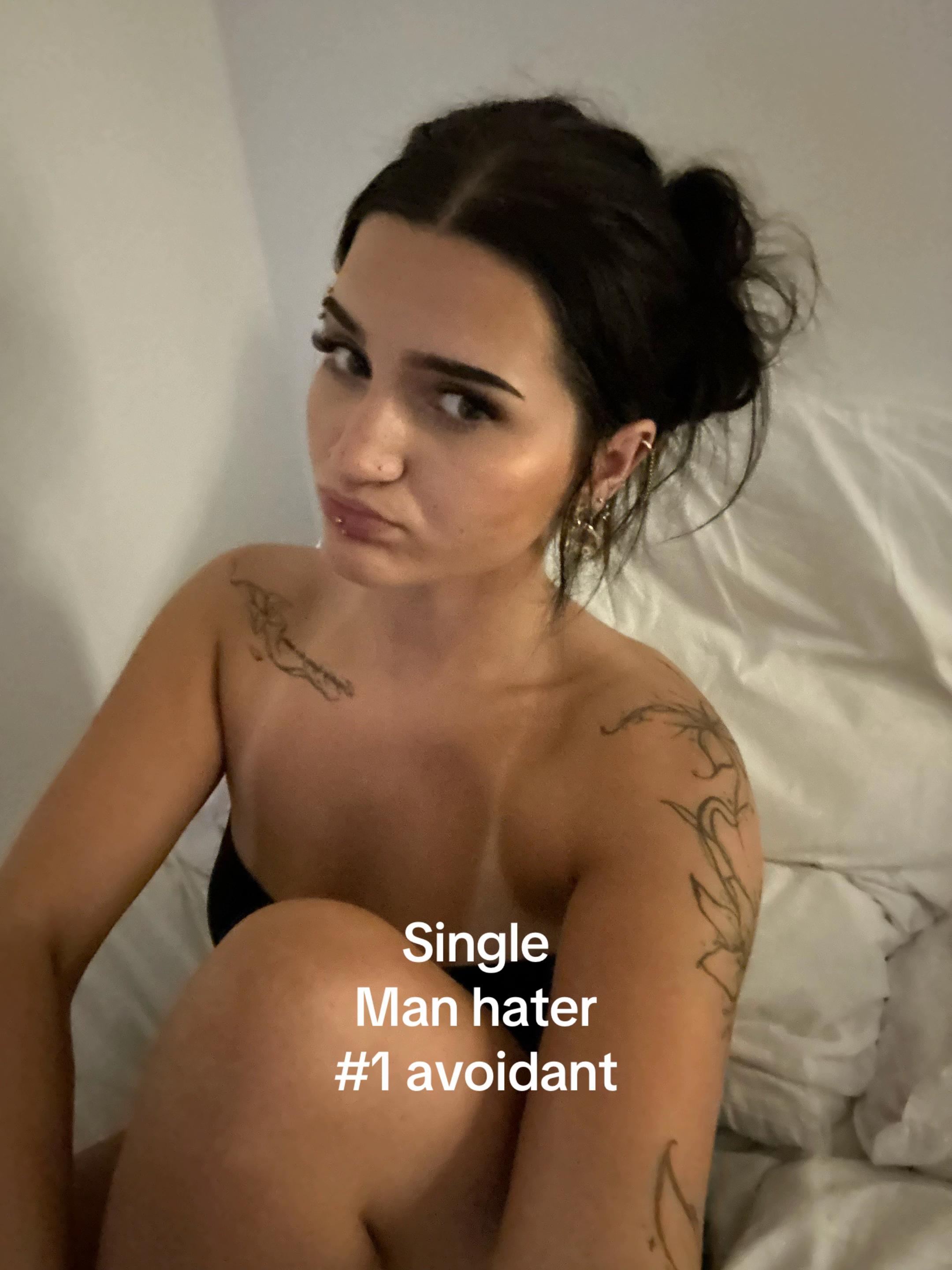 @Ruby May ᥫ᭡.