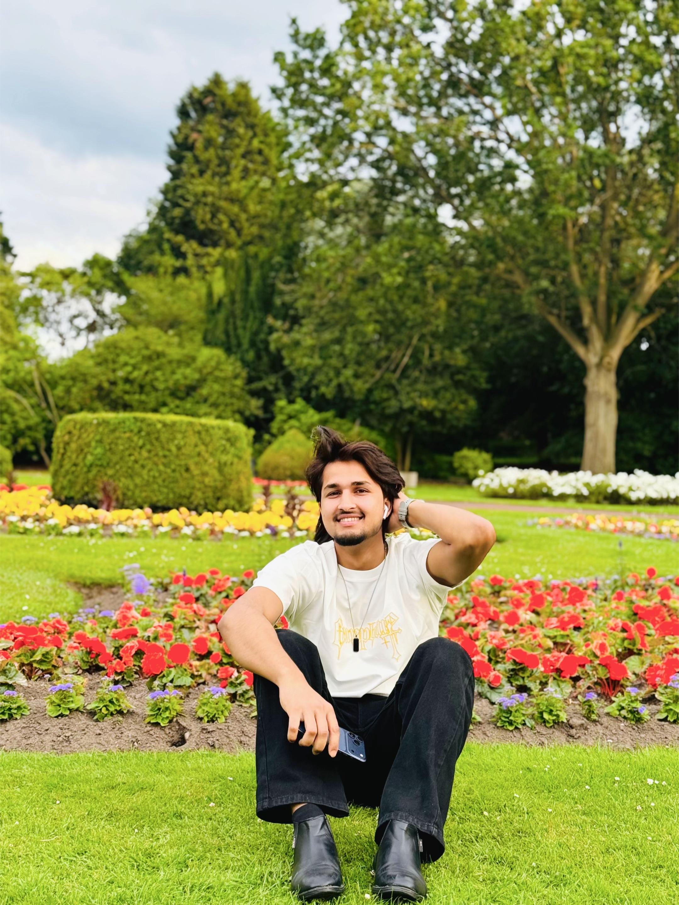 @only_uk_raja
