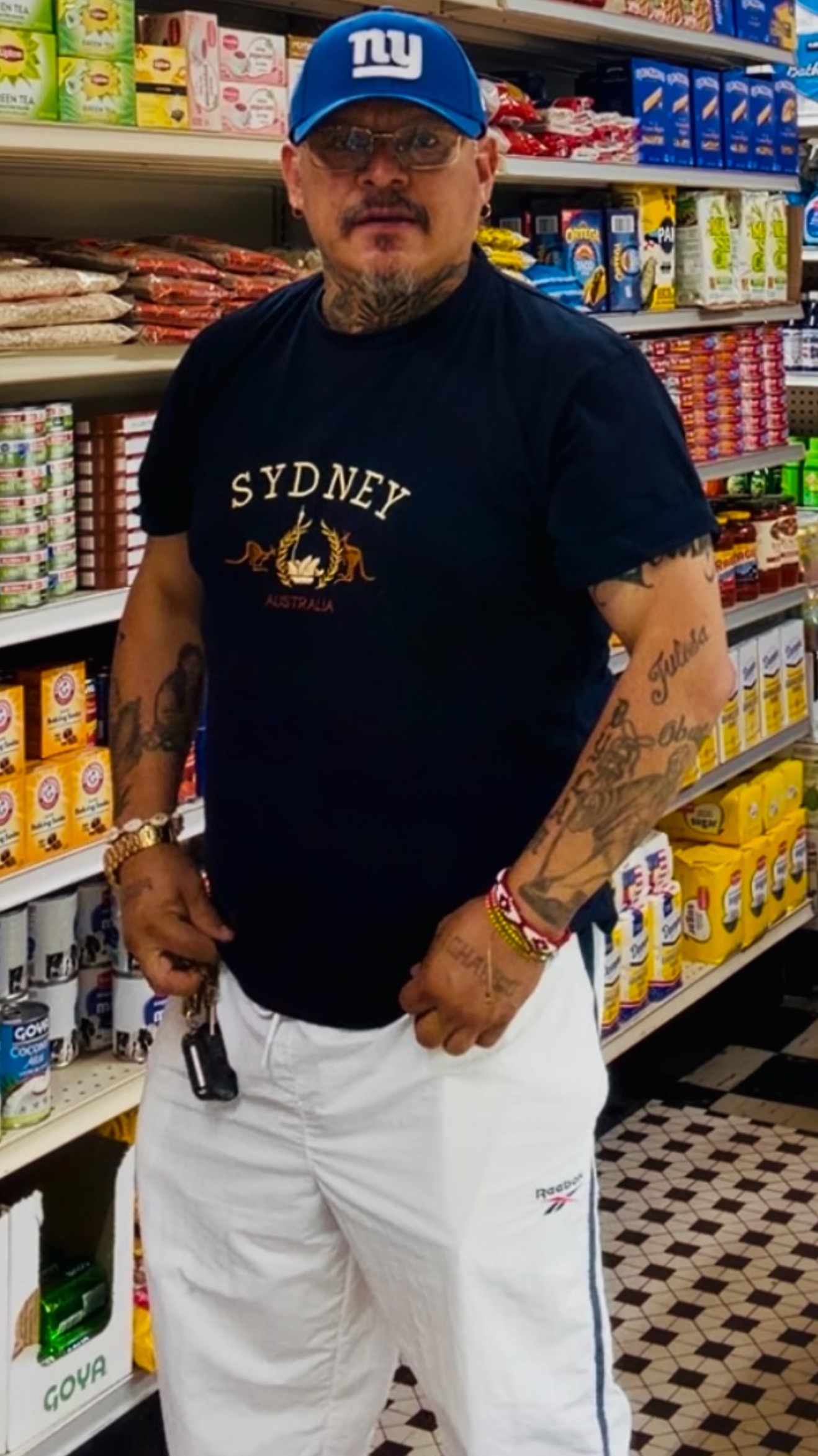 @Julioshango