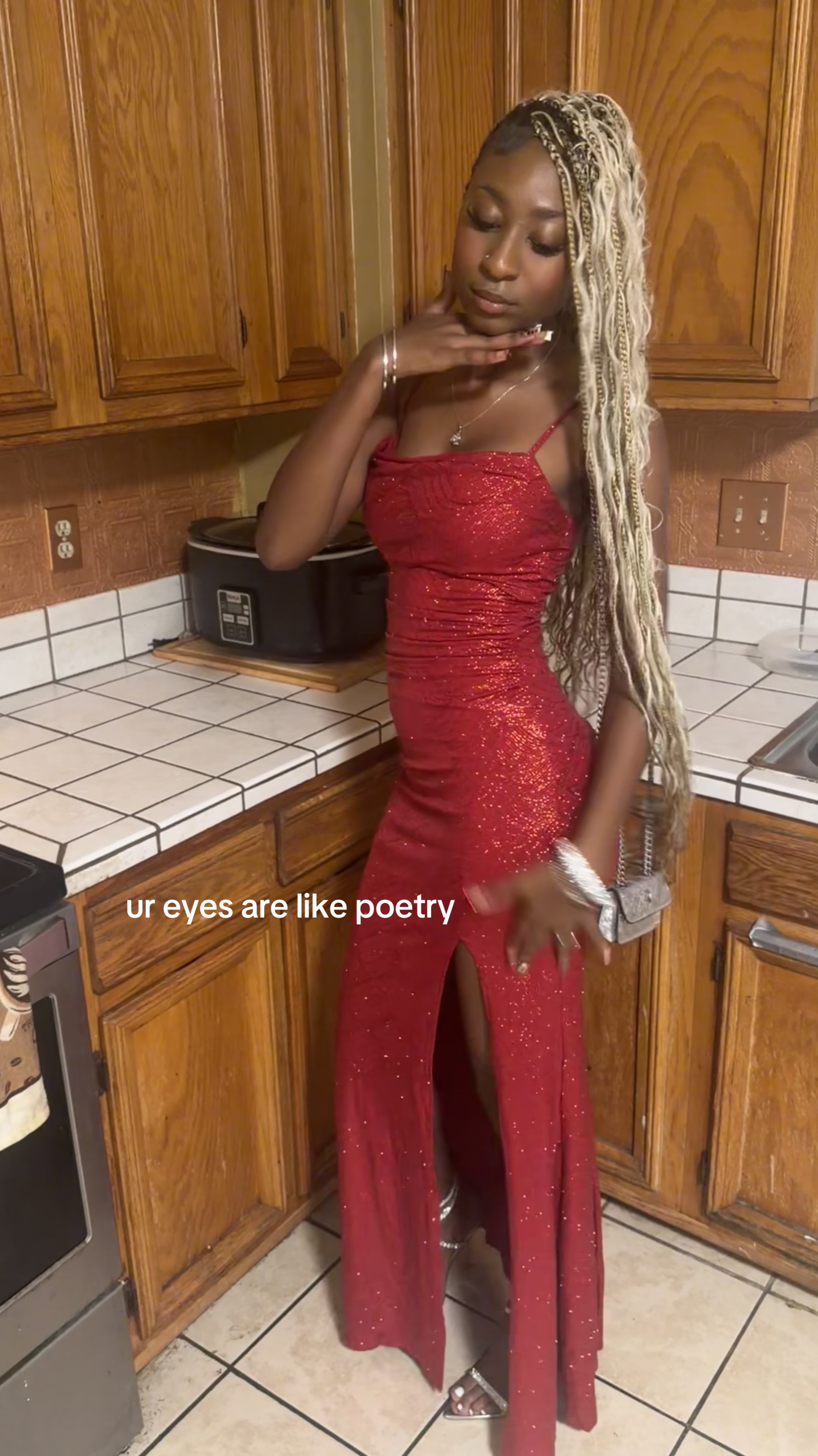 @👱🏾♀️