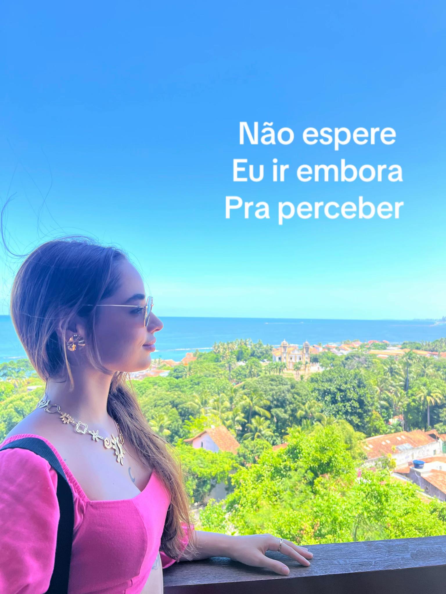 @Lavínia Cansanção