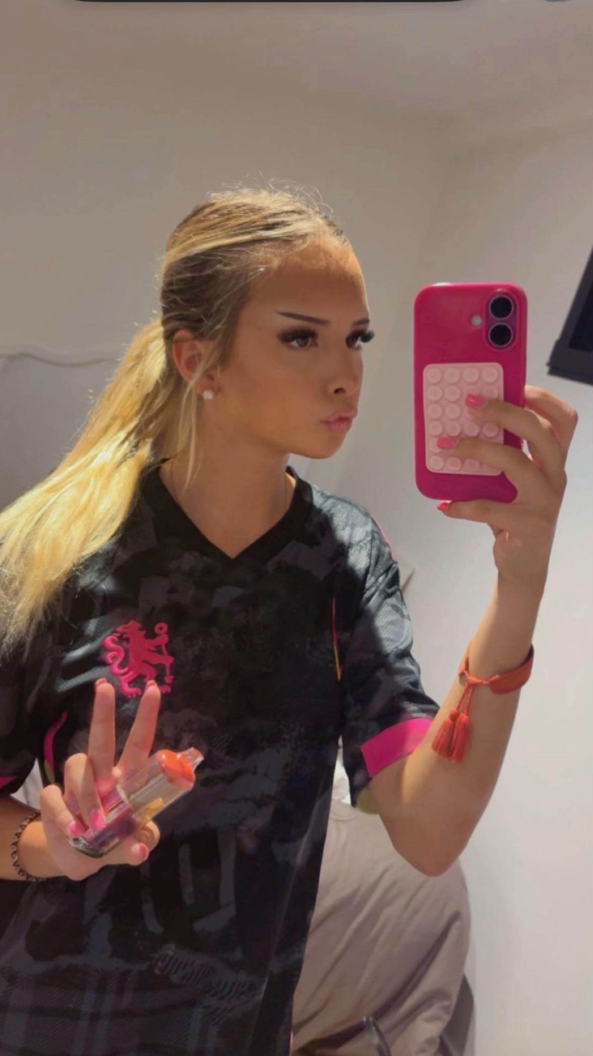 @vic_by