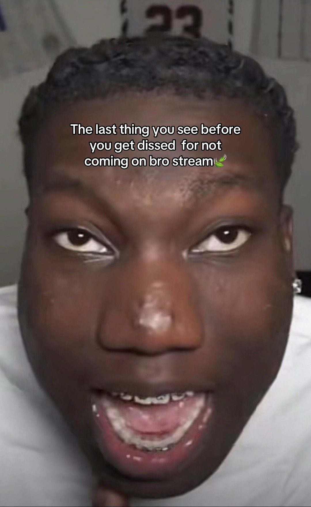 @🪬