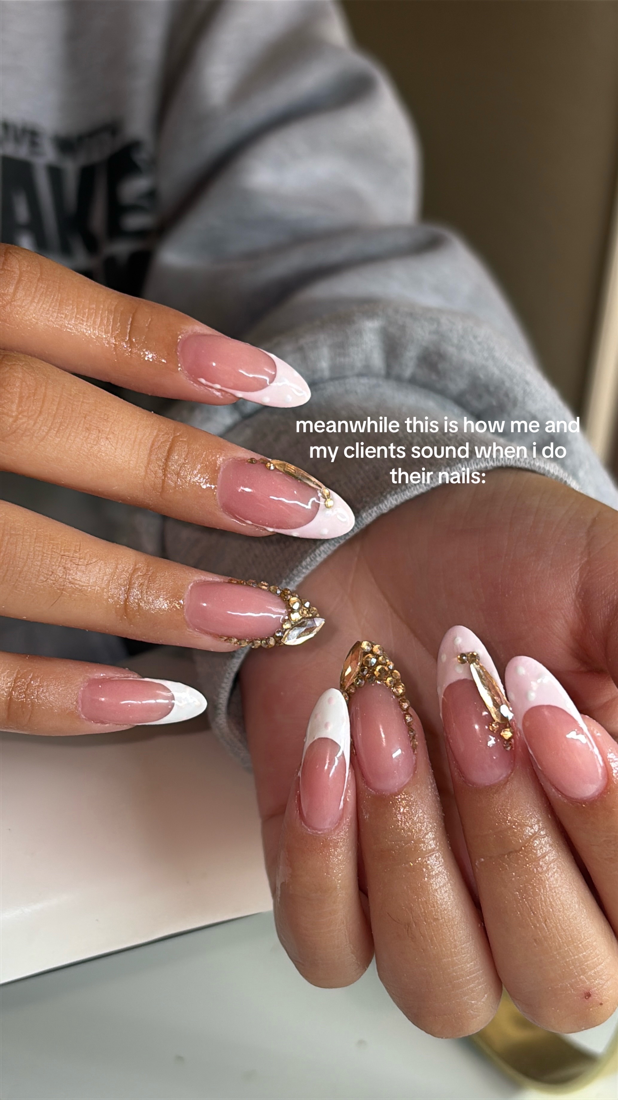 @AZ NAIL TECH