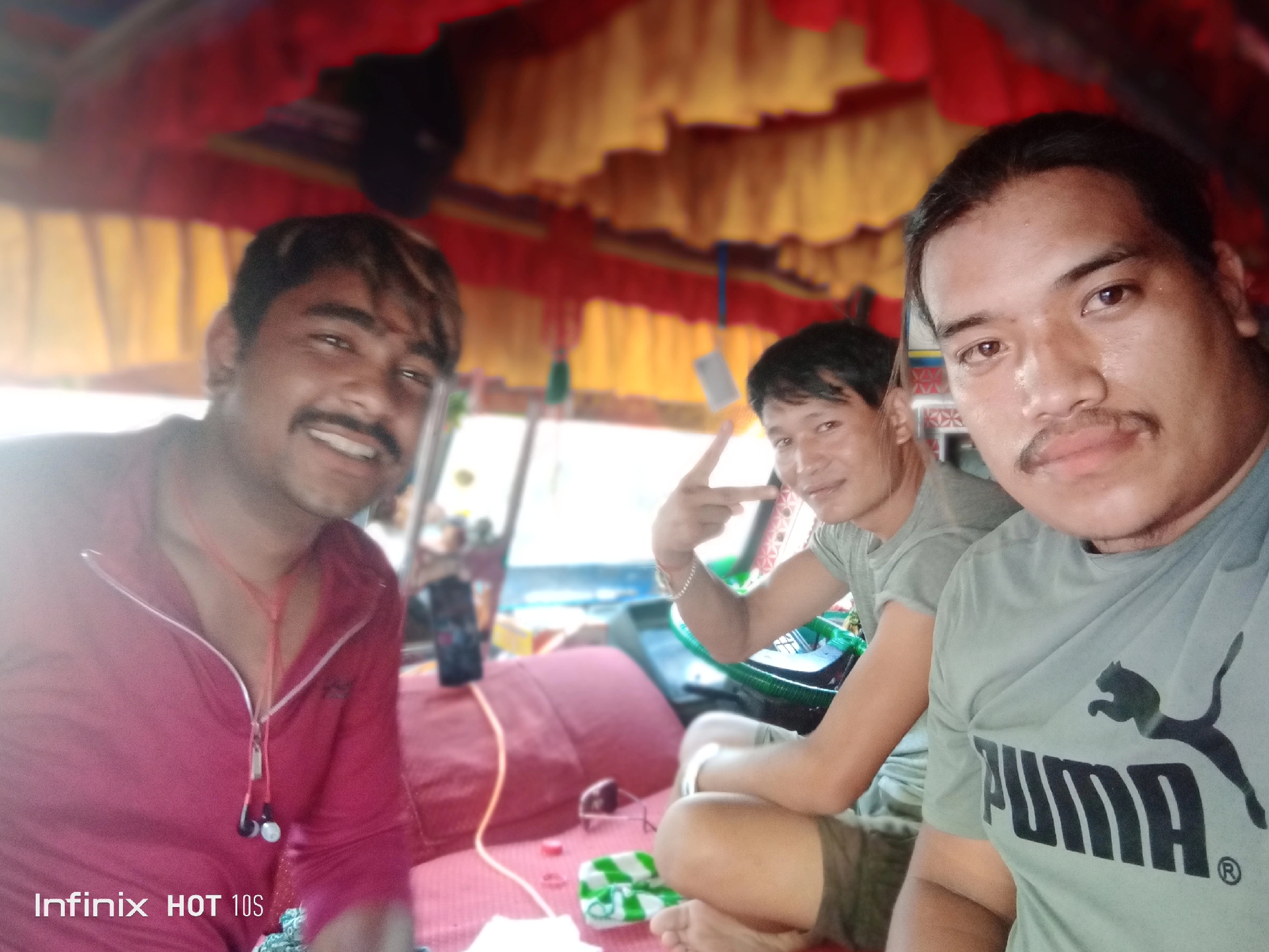 @Suman Poon782