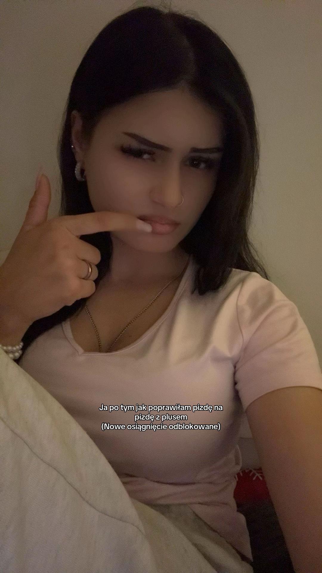 @Nicole🇩🇪