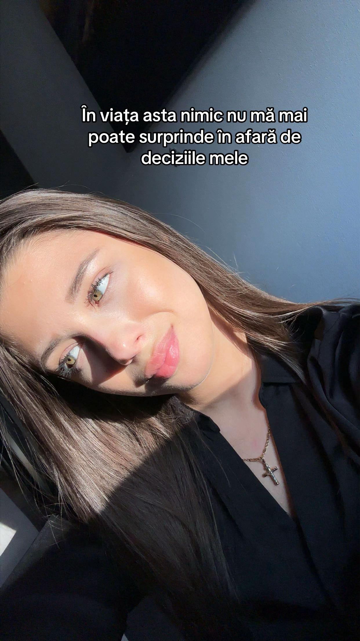 @Melii🇷🇴