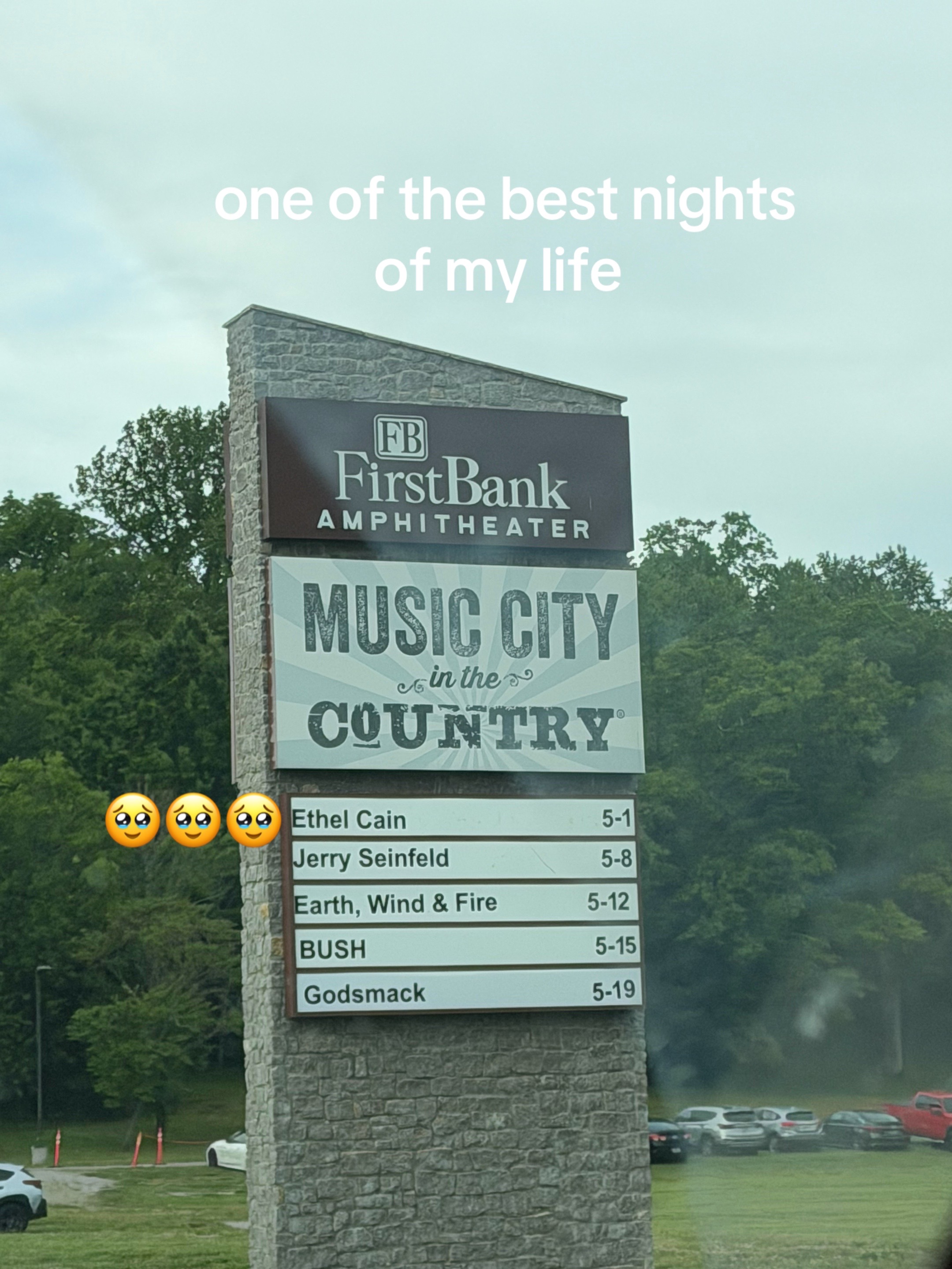 @vanonthemoon ⭐️🌝
